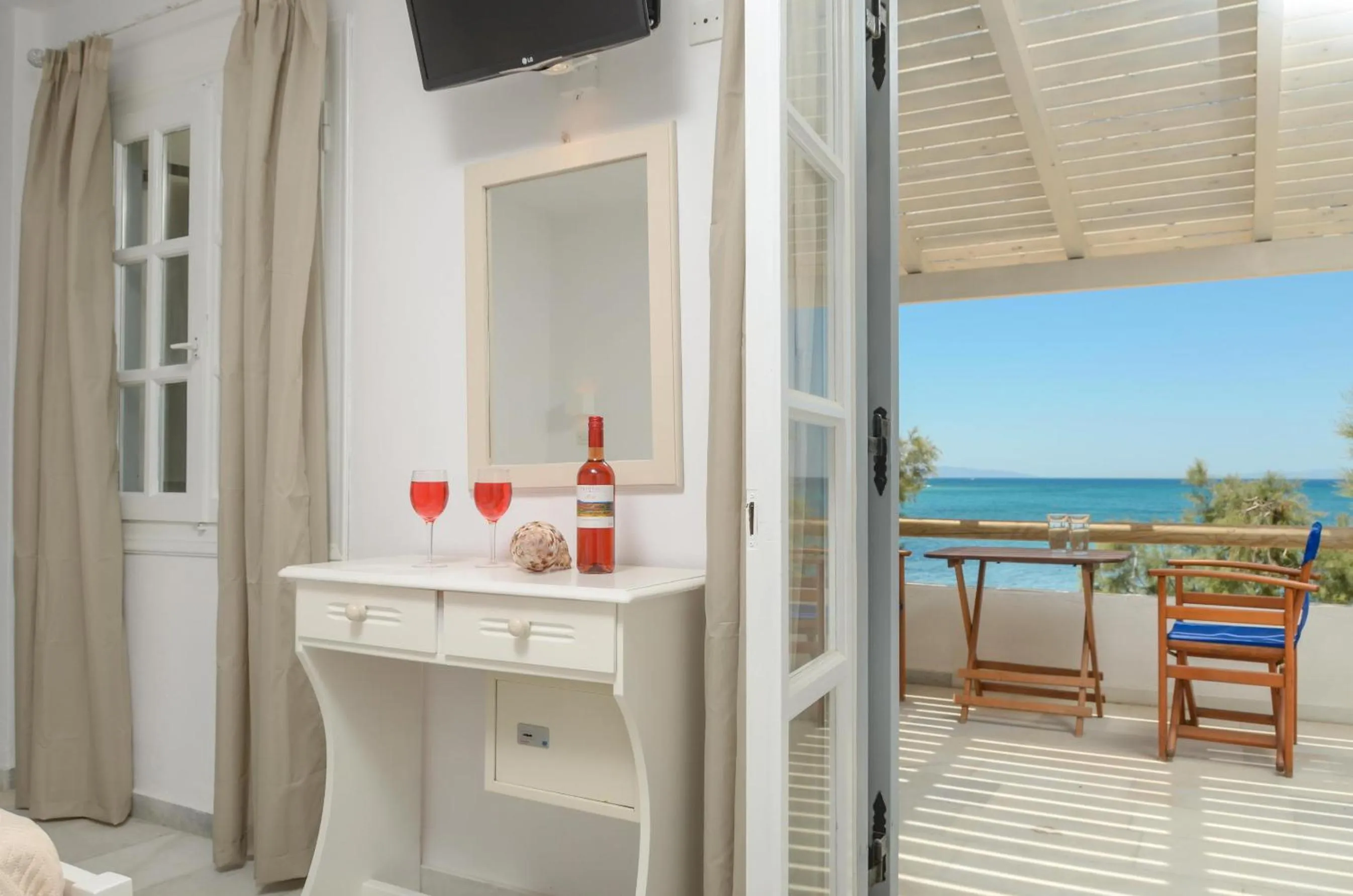 Balcony/Terrace in Naxos Golden Beach 2