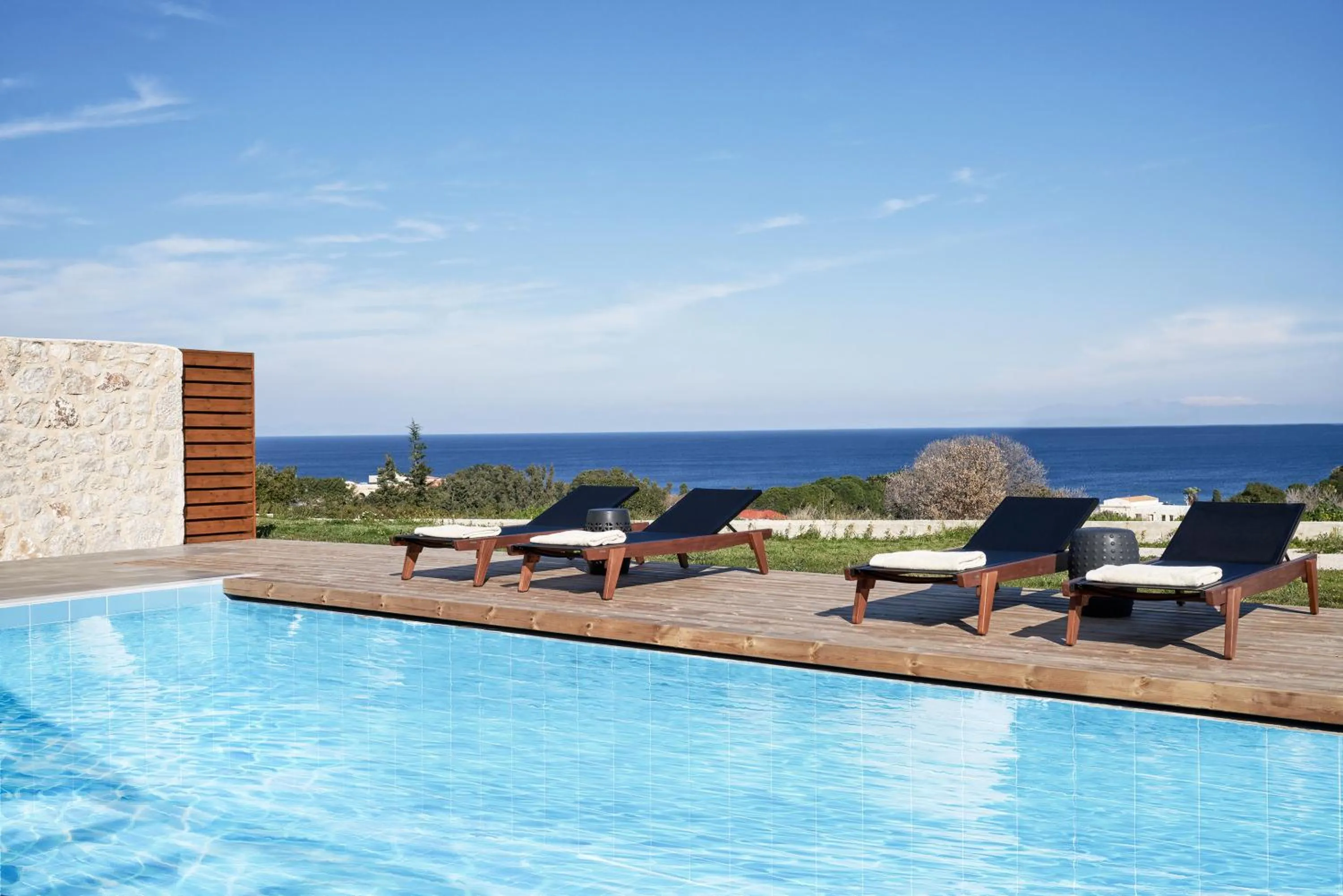 Swimming pool in Anar Villas Rhodes