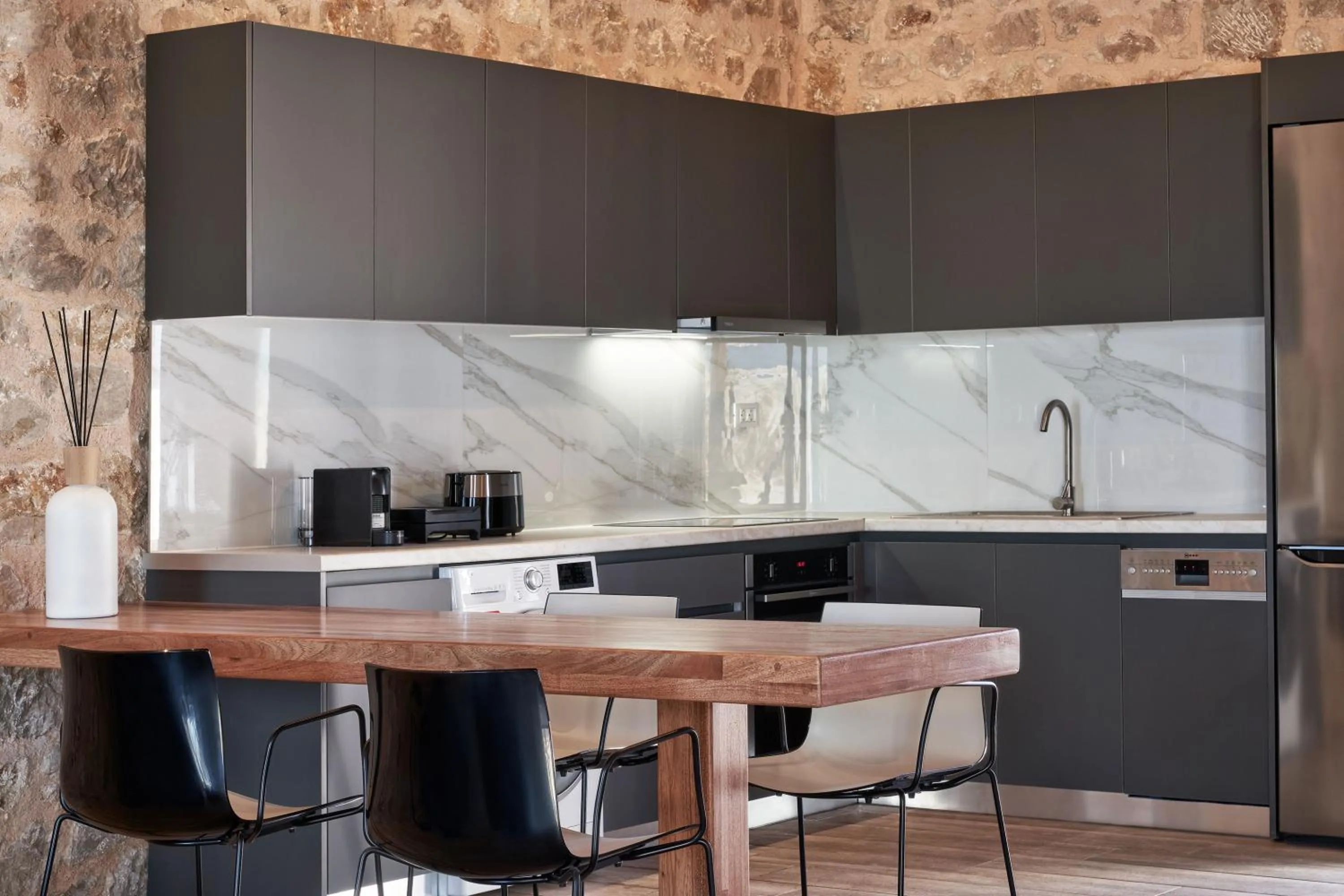 Kitchen or kitchenette in Anar Villas Rhodes