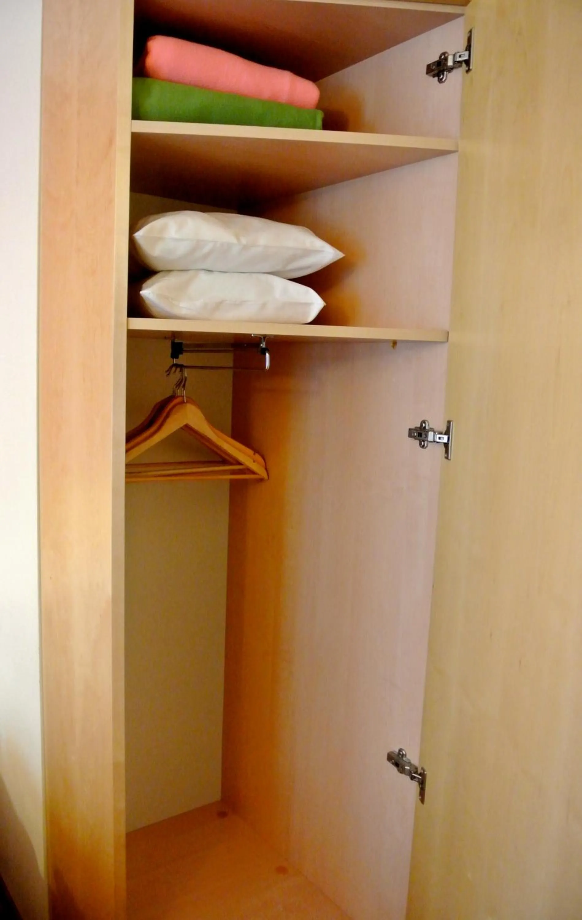 Bedroom in Town Hotel Wiesbaden - kleines Privathotel in Bestlage