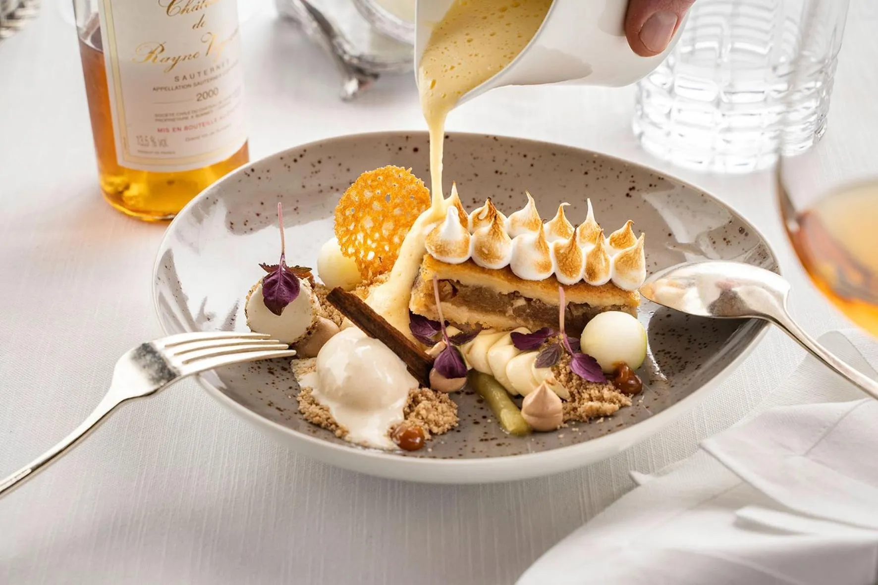 Food and drinks in die Krone von Lech - Romantikhotel - Luxushotel in bester Lage