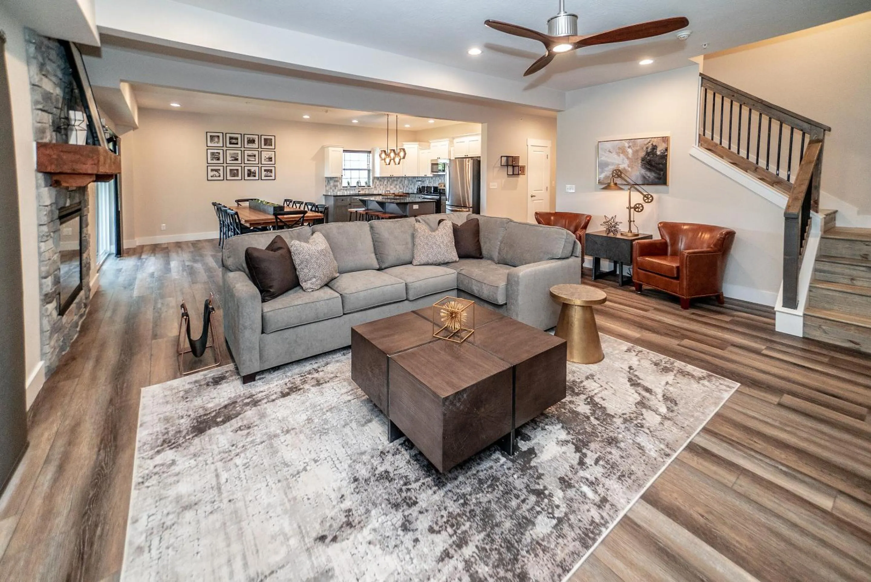 Living room in Reunion Lodges at Thousand Hills