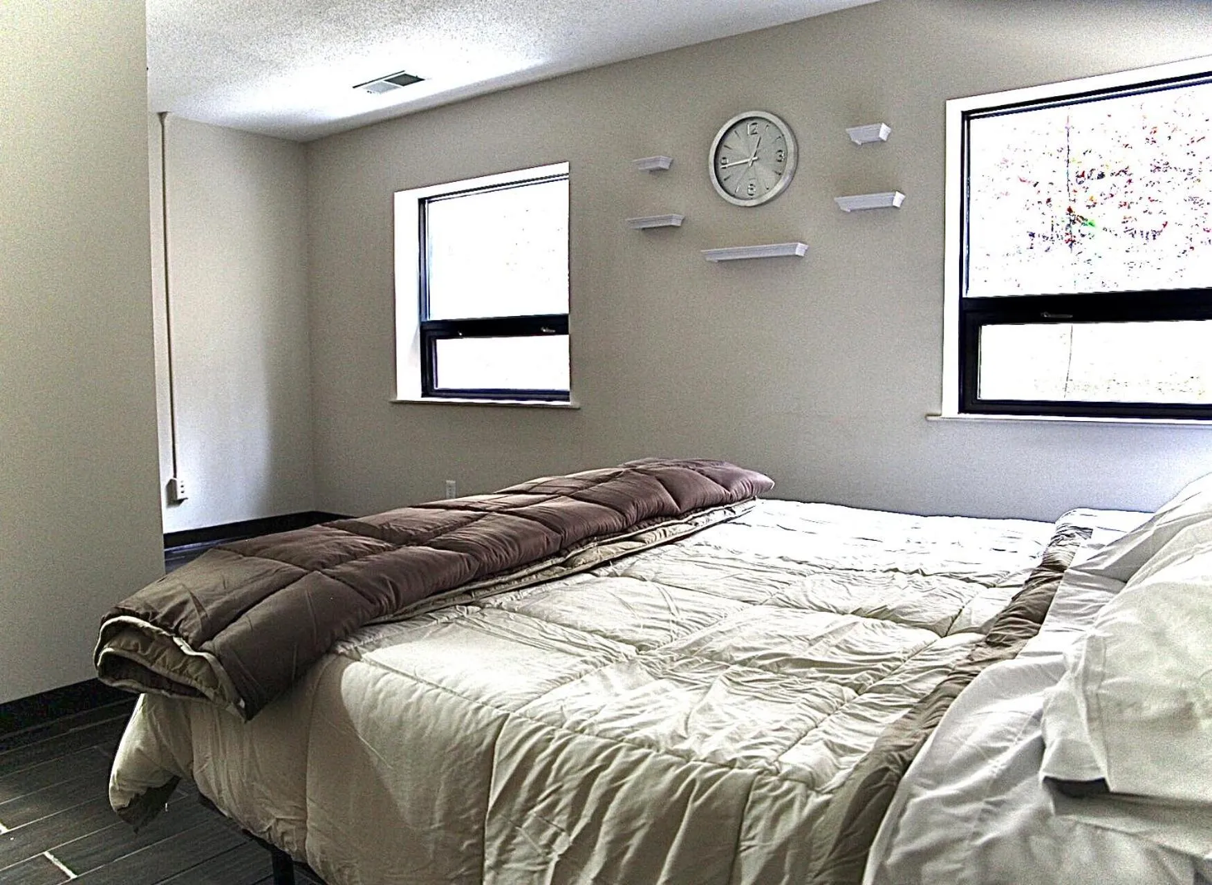 Bedroom, Bed in Pine Mountain Inn