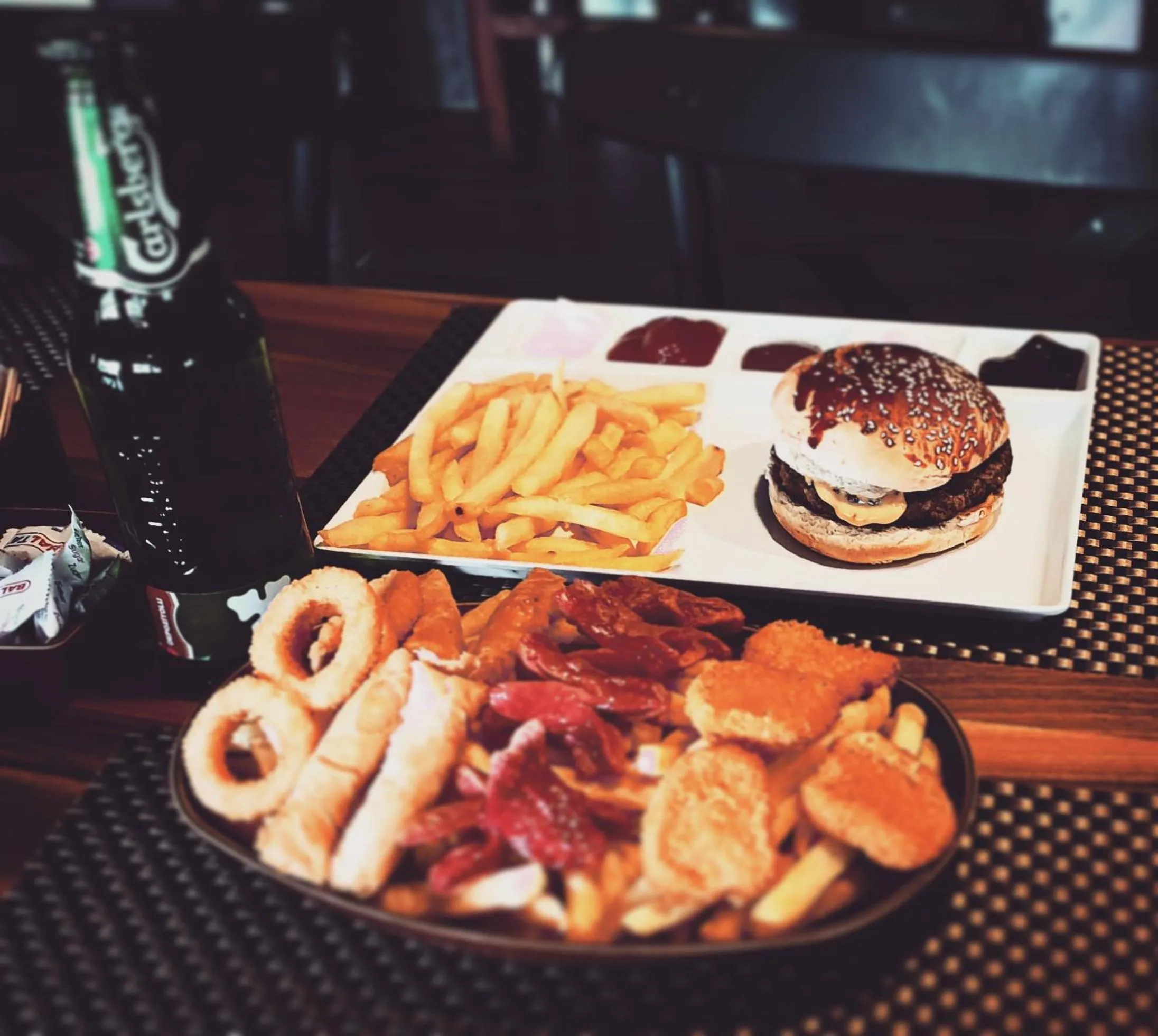 Food and drinks in Eriza Hotel