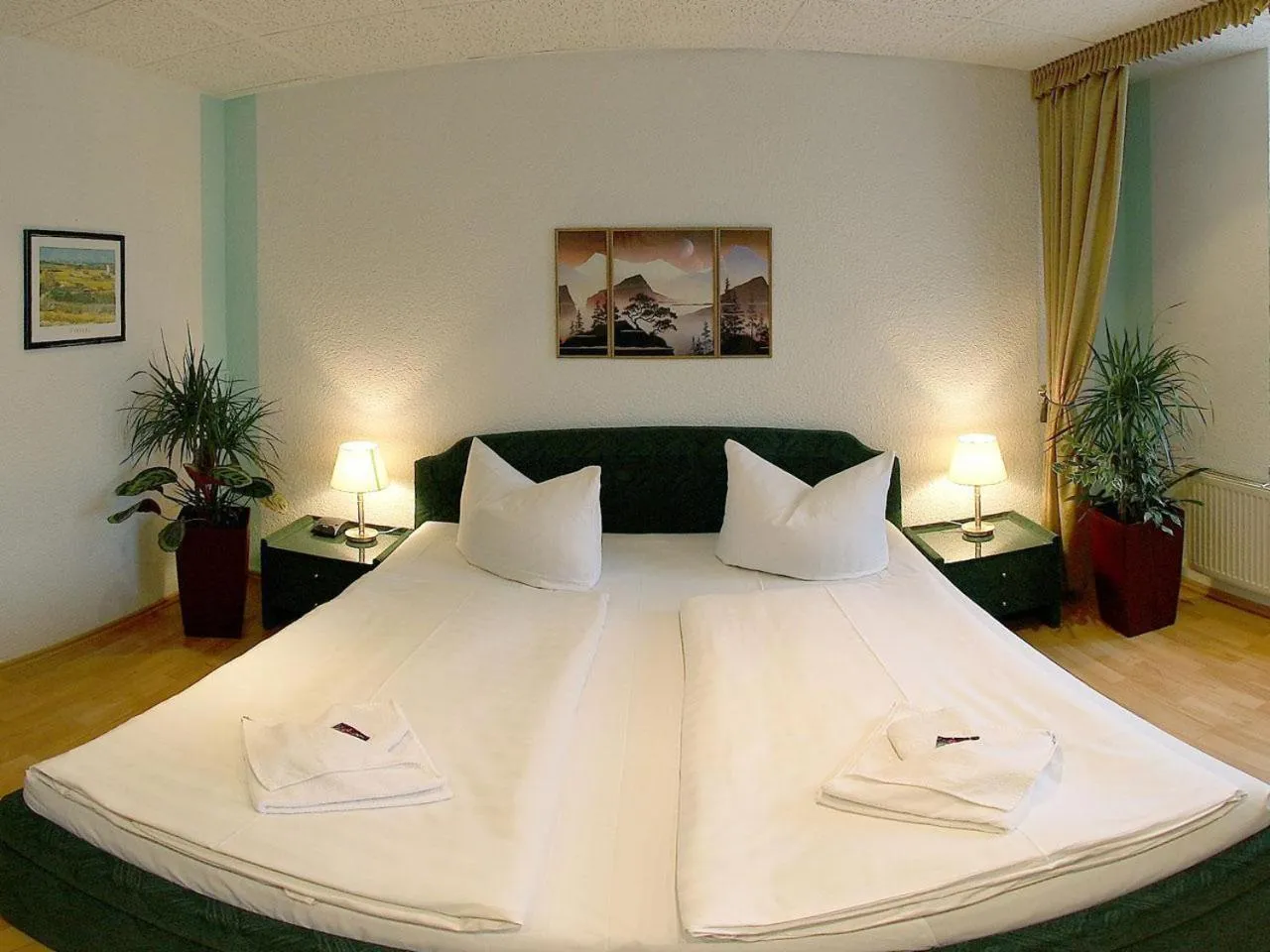 Bed in Hotel Adler Leipzig