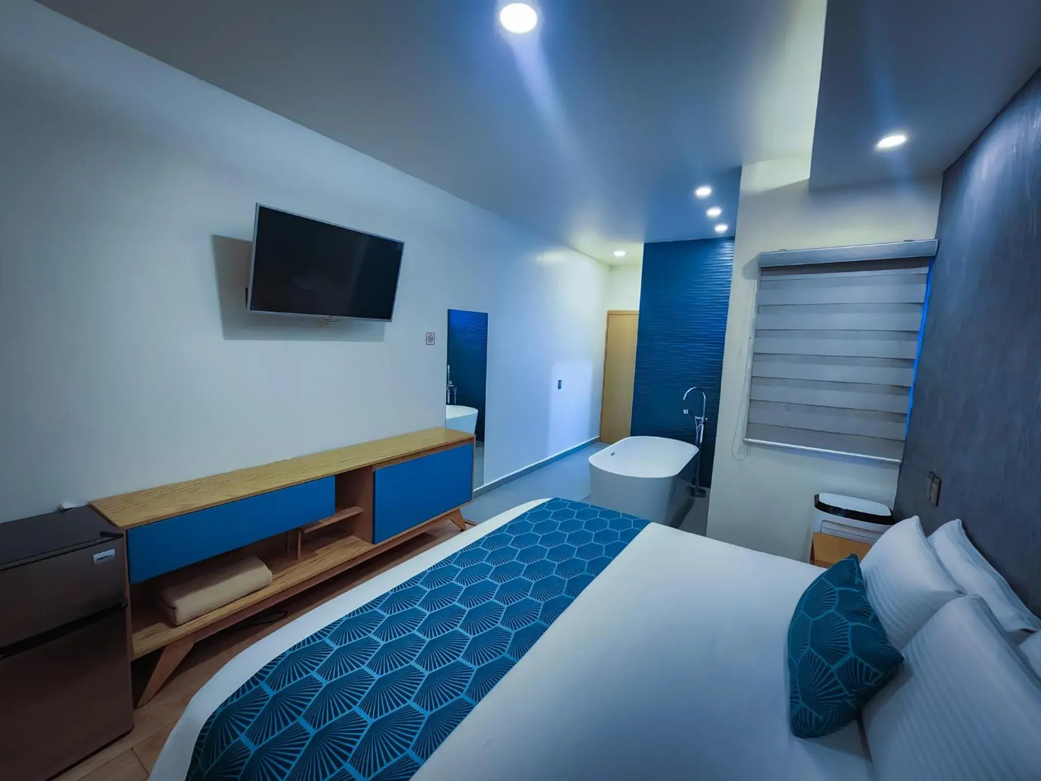 Deluxe Queen Studio - single occupancy in HOTEL AZUL AGAVE Deluxe Queen Studio - single occupancy in HOTEL AZUL AGAVE