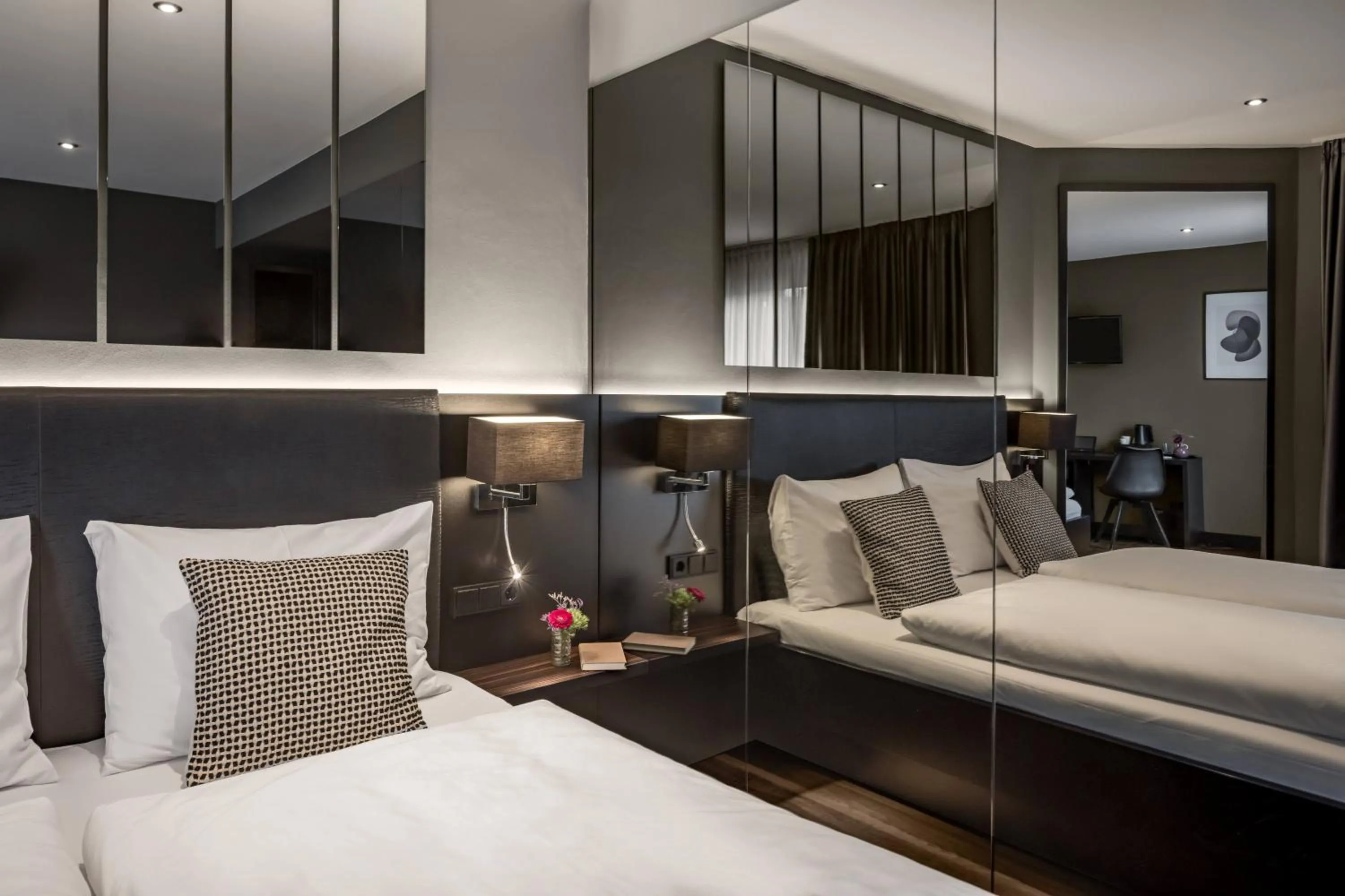 Bed in Hotel AMANO Düsseldorf