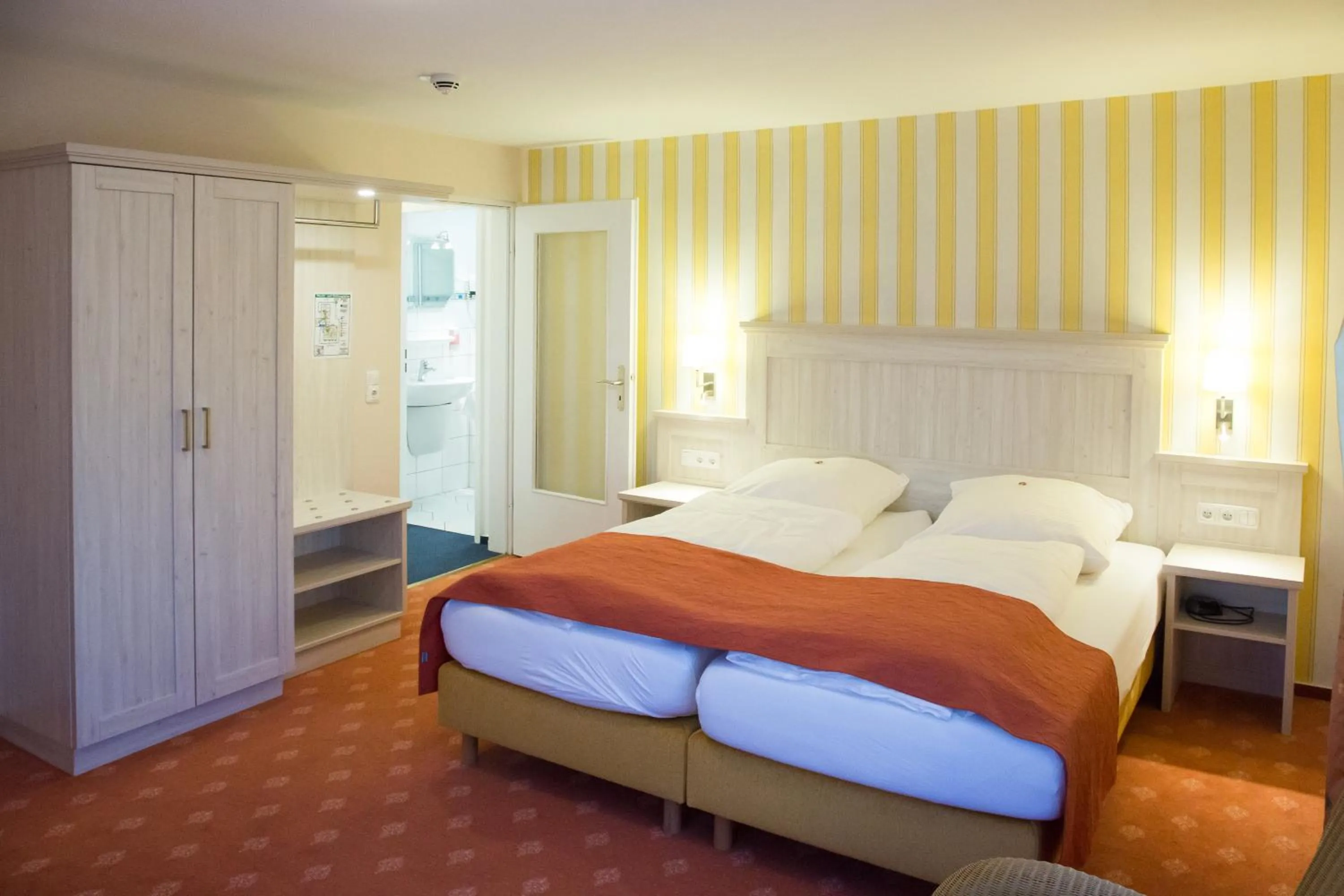 Photo of the whole room, Bed in Alter Landkrug