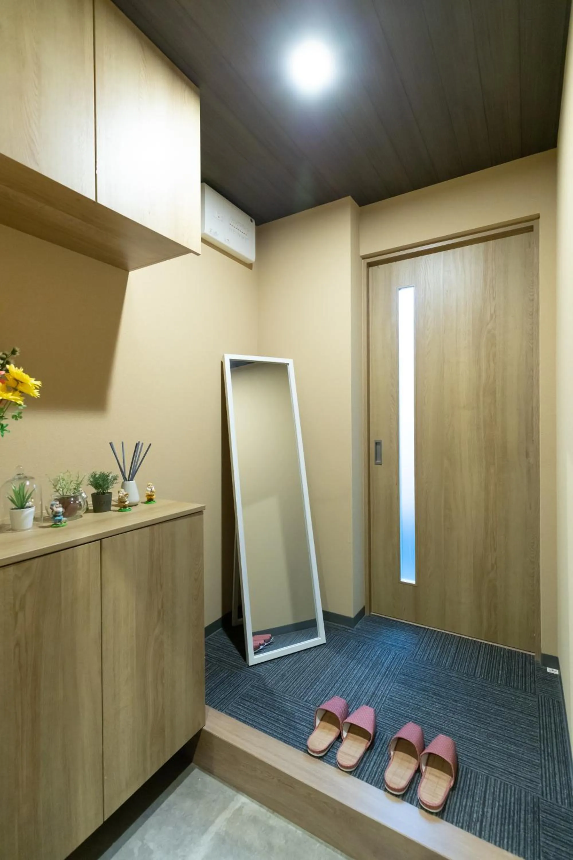 NAGAHORI HAIRU DOTONBORI CONDO