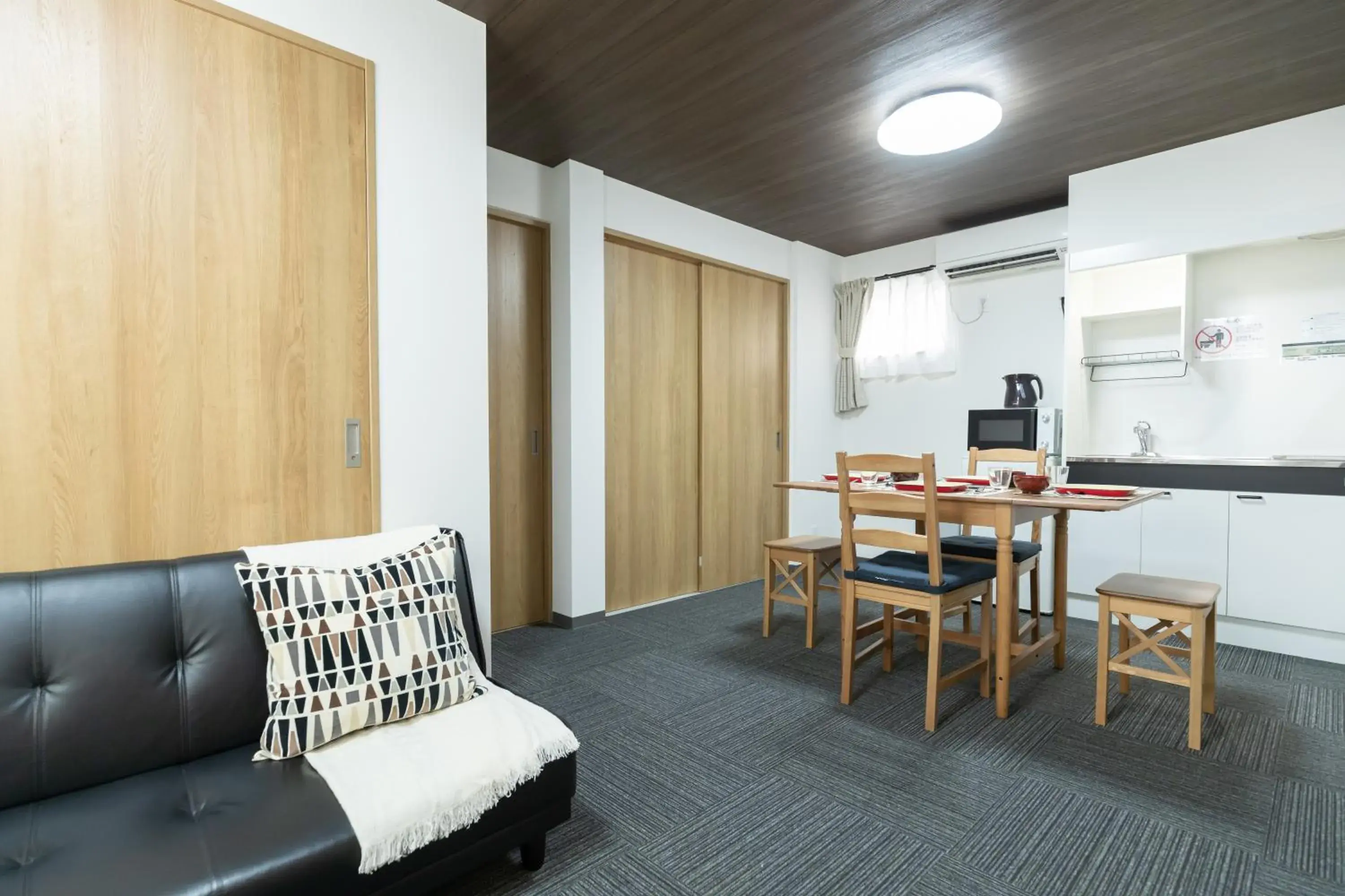 NAGAHORI HAIRU DOTONBORI CONDO NAGAHORI HAIRU DOTONBORI CONDO