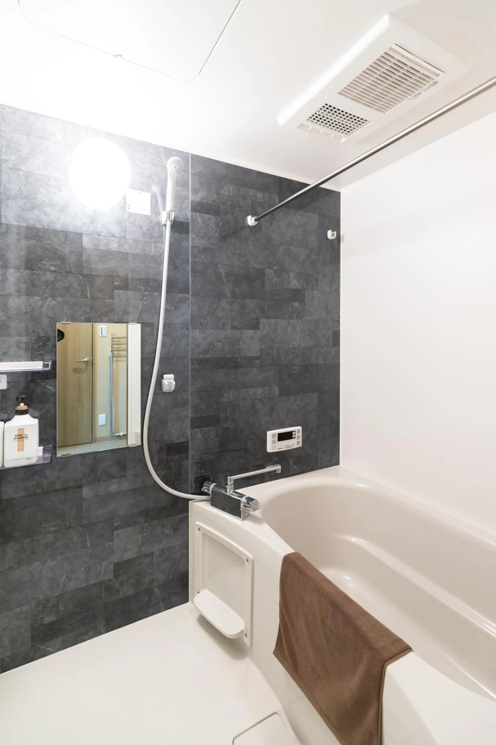 NAGAHORI HAIRU DOTONBORI CONDO