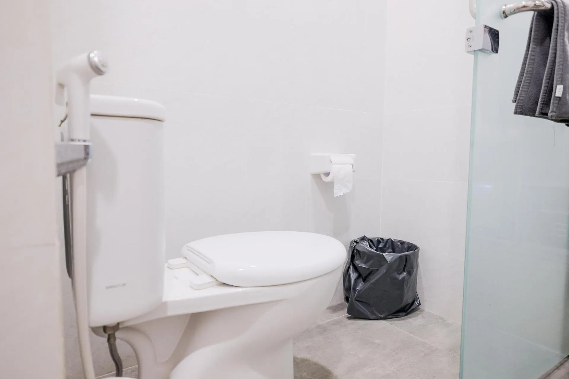 Bathroom in Sans Hotel Puri Indah Jakarta