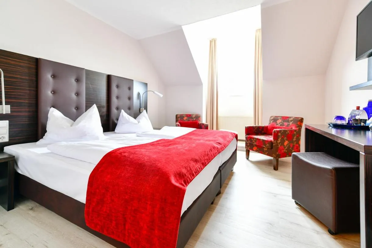 Photo of the whole room, Bed in Landhotel Burg im Spreewald - Resort & Spa