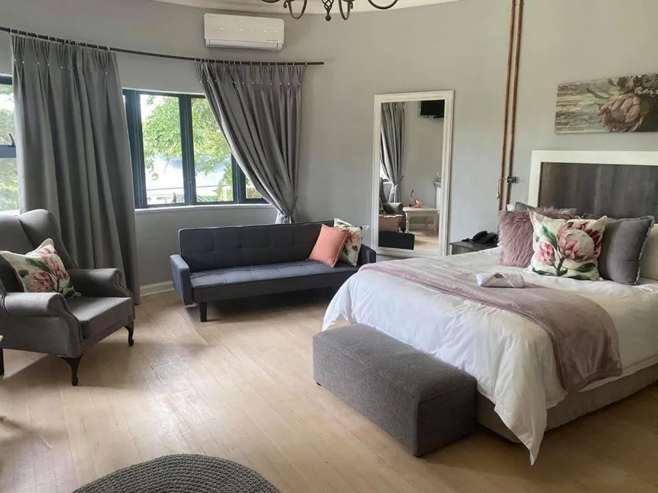 Bed in The Perfect Corner Guesthouse