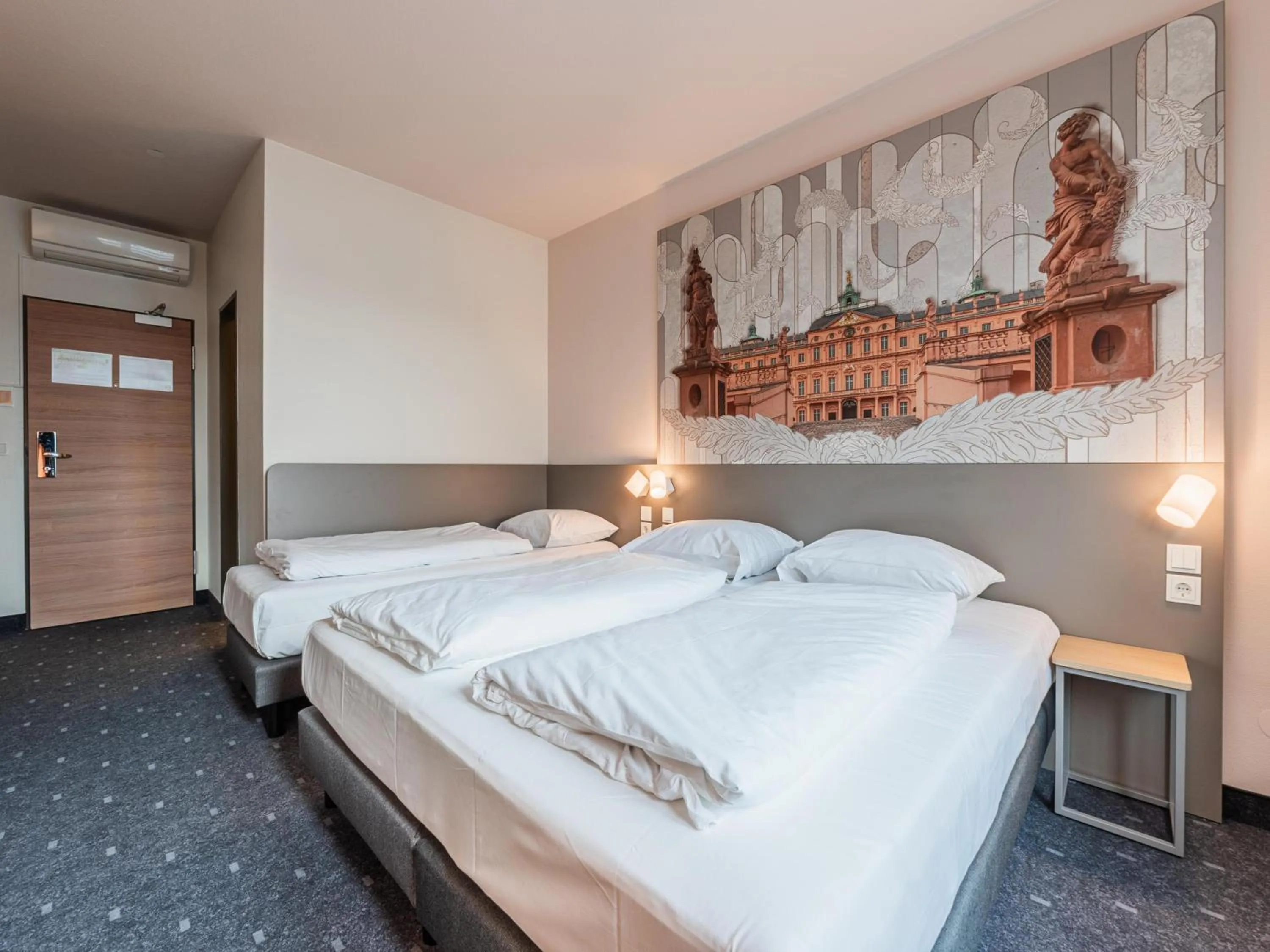 Photo of the whole room, Bed in Best Western Hotel Rastatt