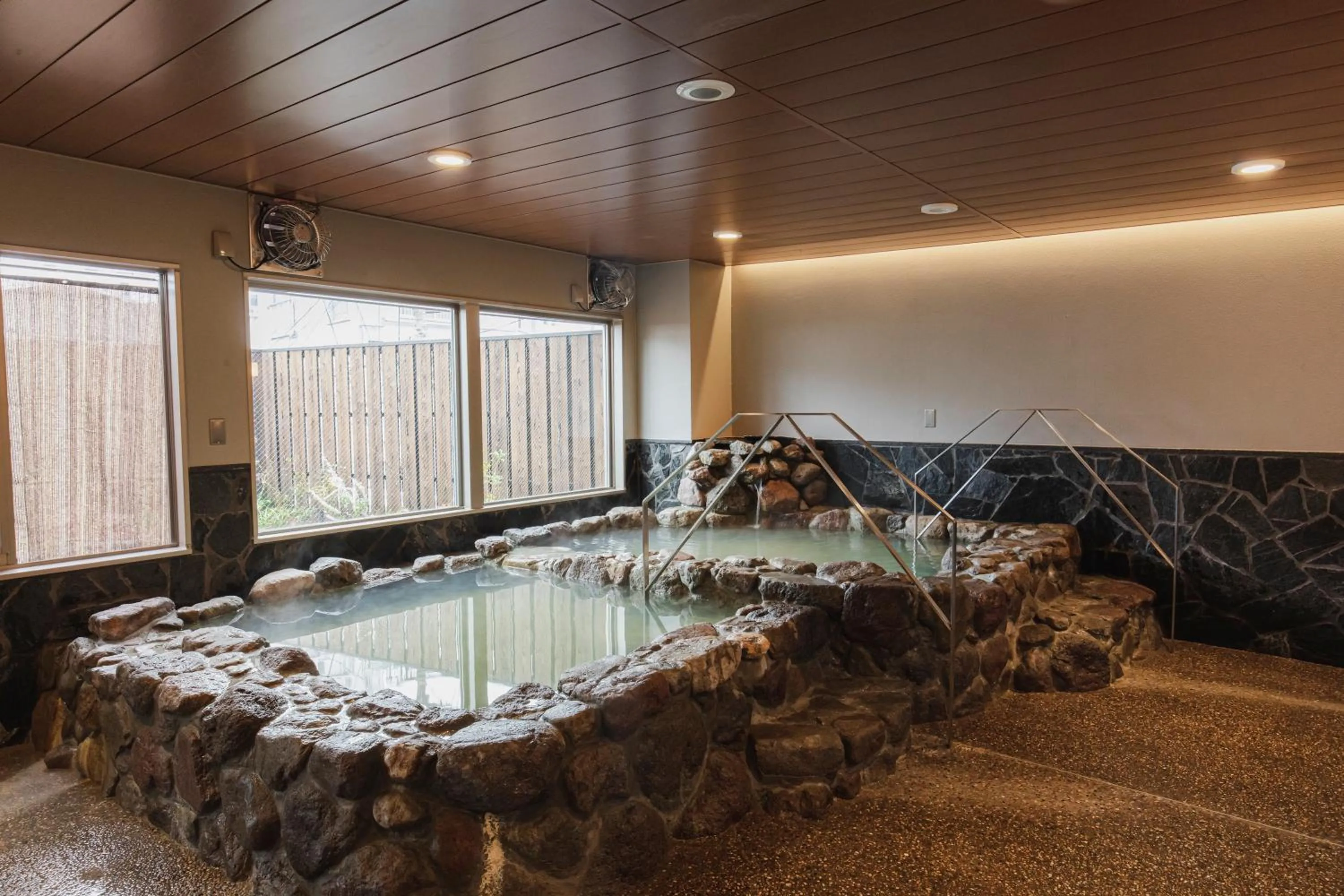 Public Bath in Hotel Arthur KITAHAMA BASE
