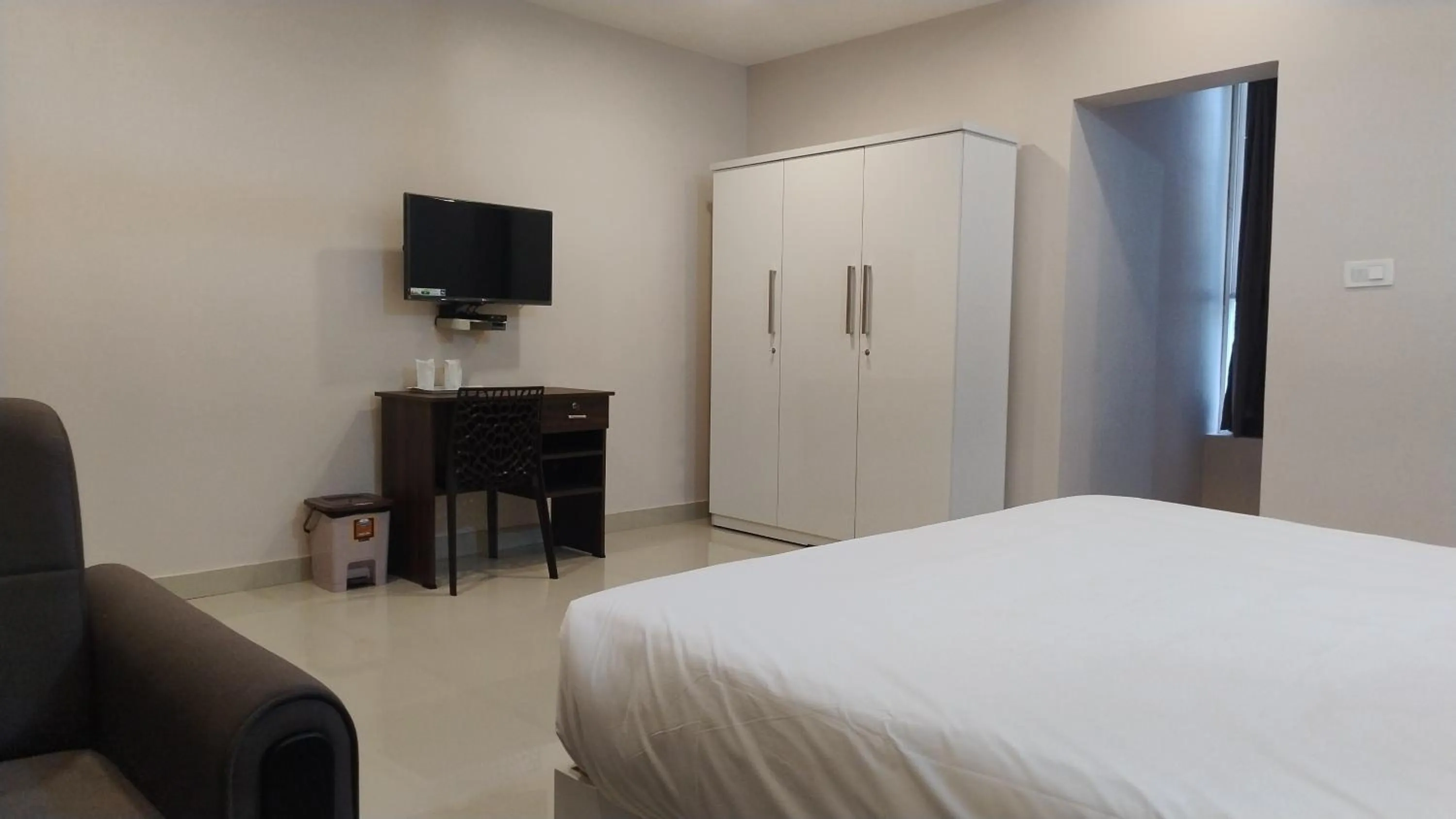 Bed in Gateway Airport Hotel