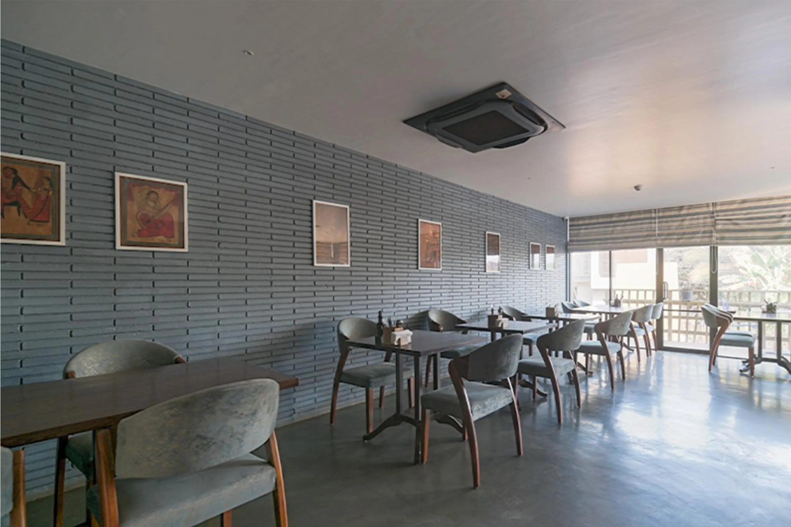 Breakfast in 3102bce - A Vedic Resort