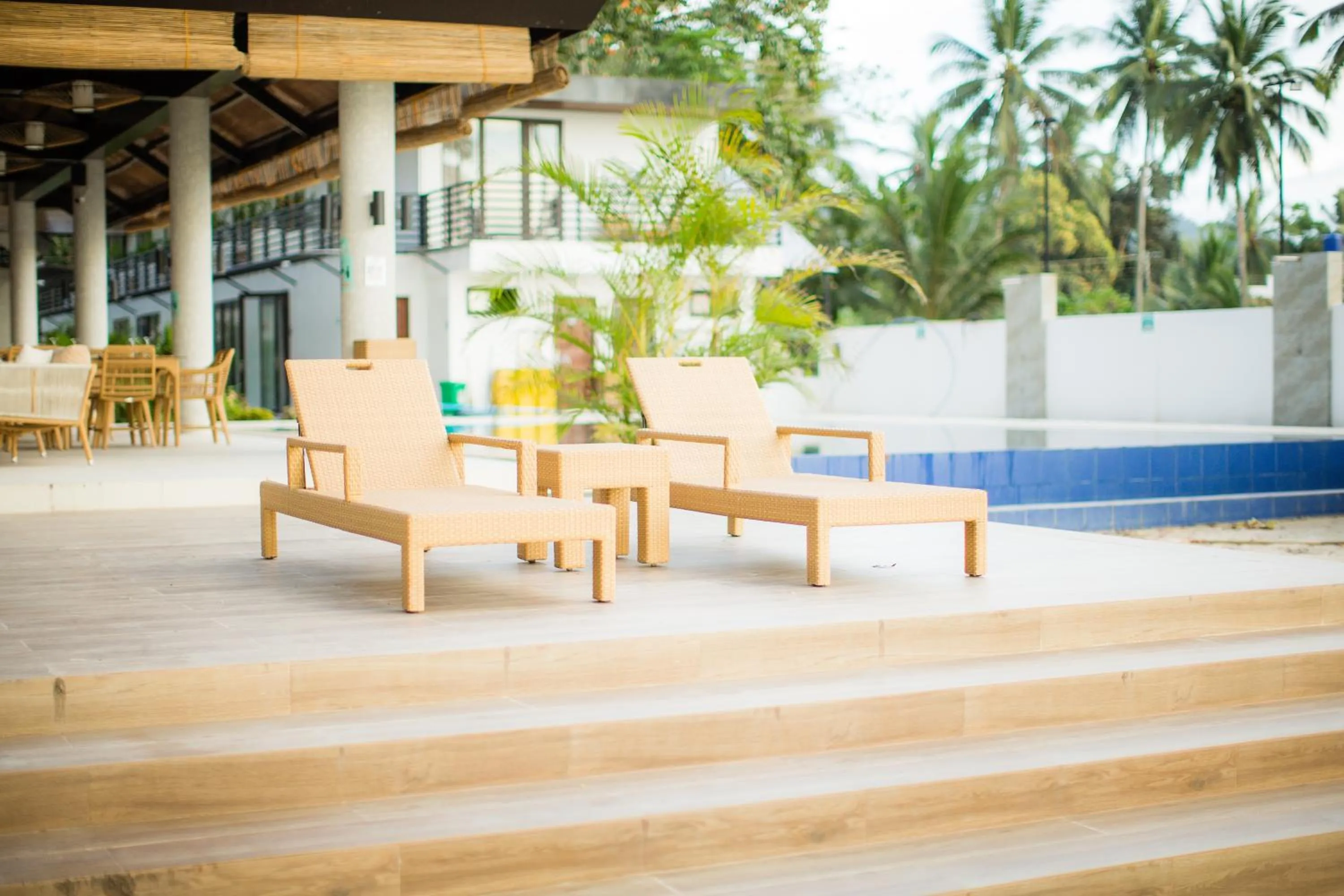 Holiday Suites Port Barton