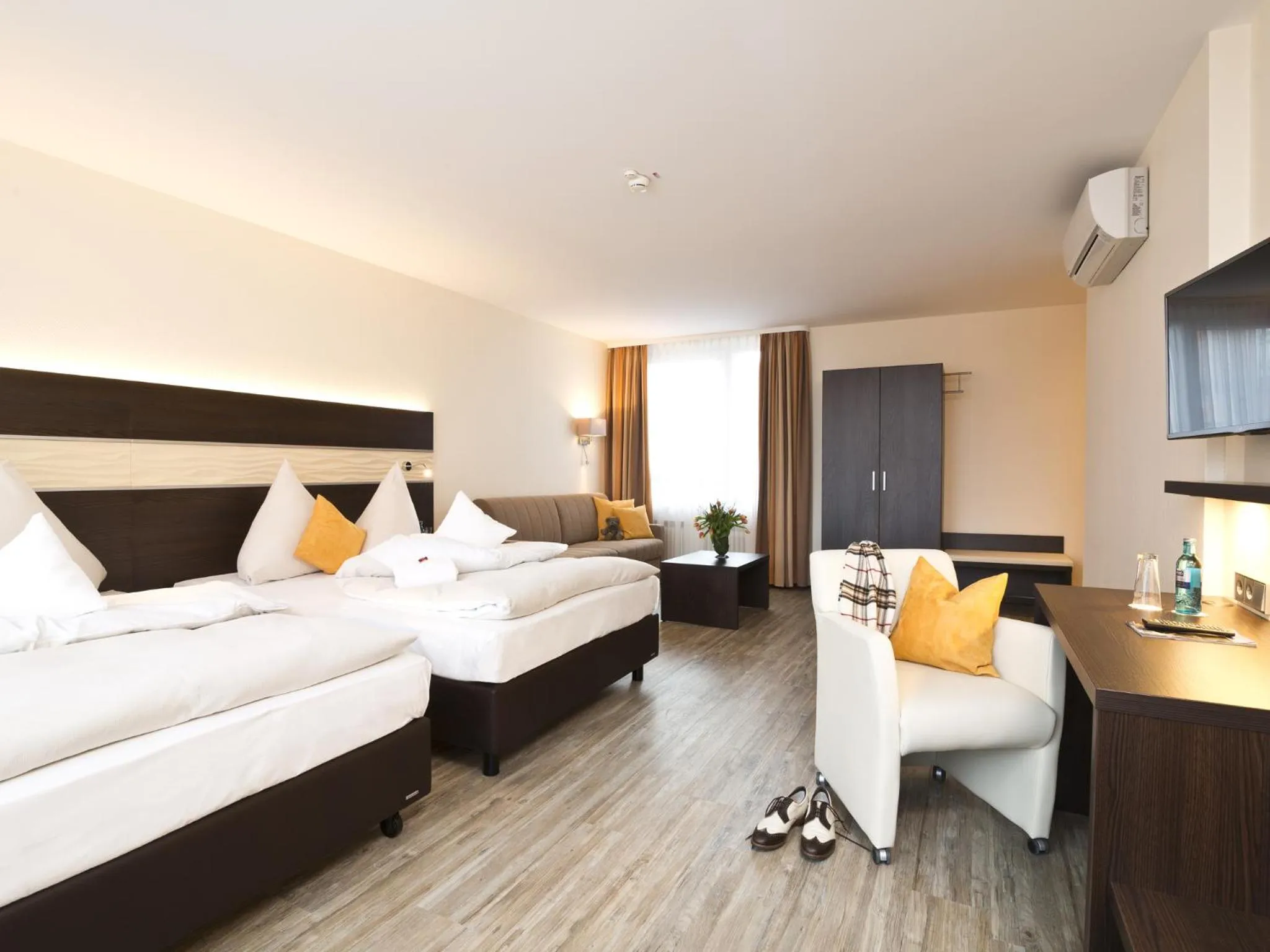 Day, Bed in Concorde Hotel am Leineschloss