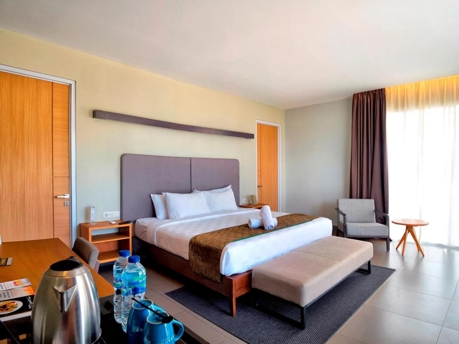 Bed in The Balcone Suites & Resort