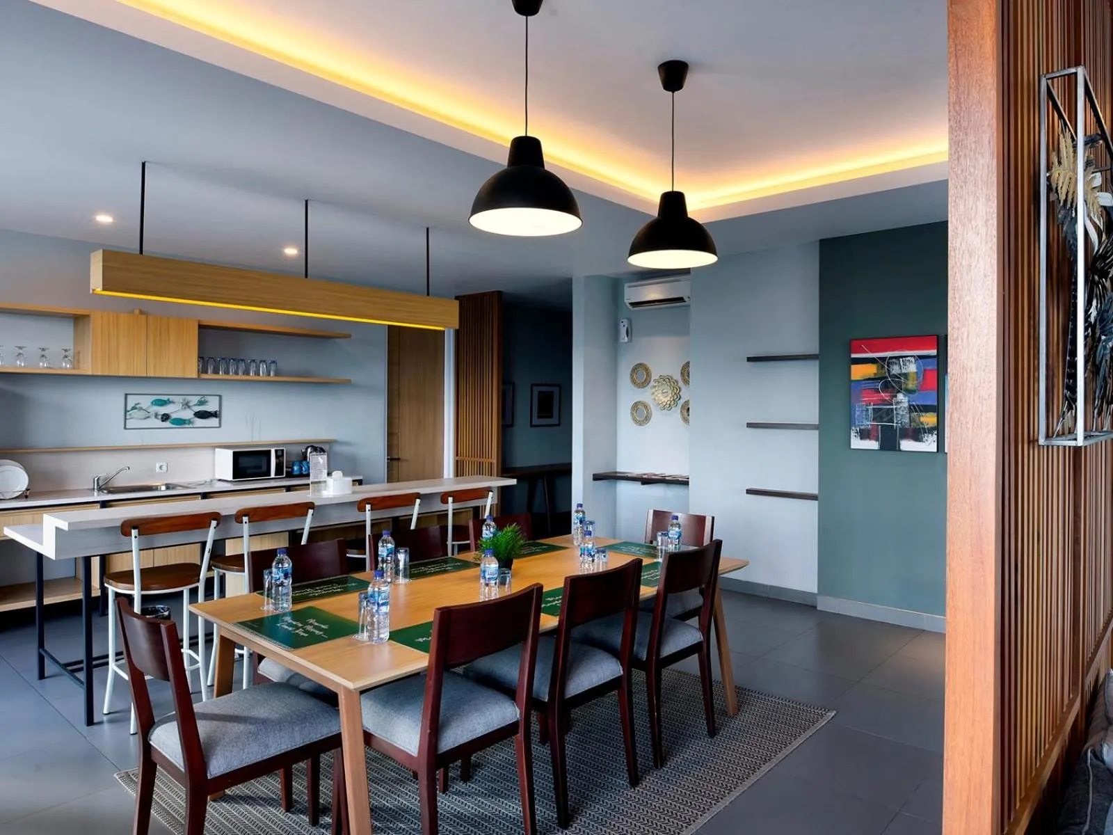 Dining area in The Balcone Suites & Resort