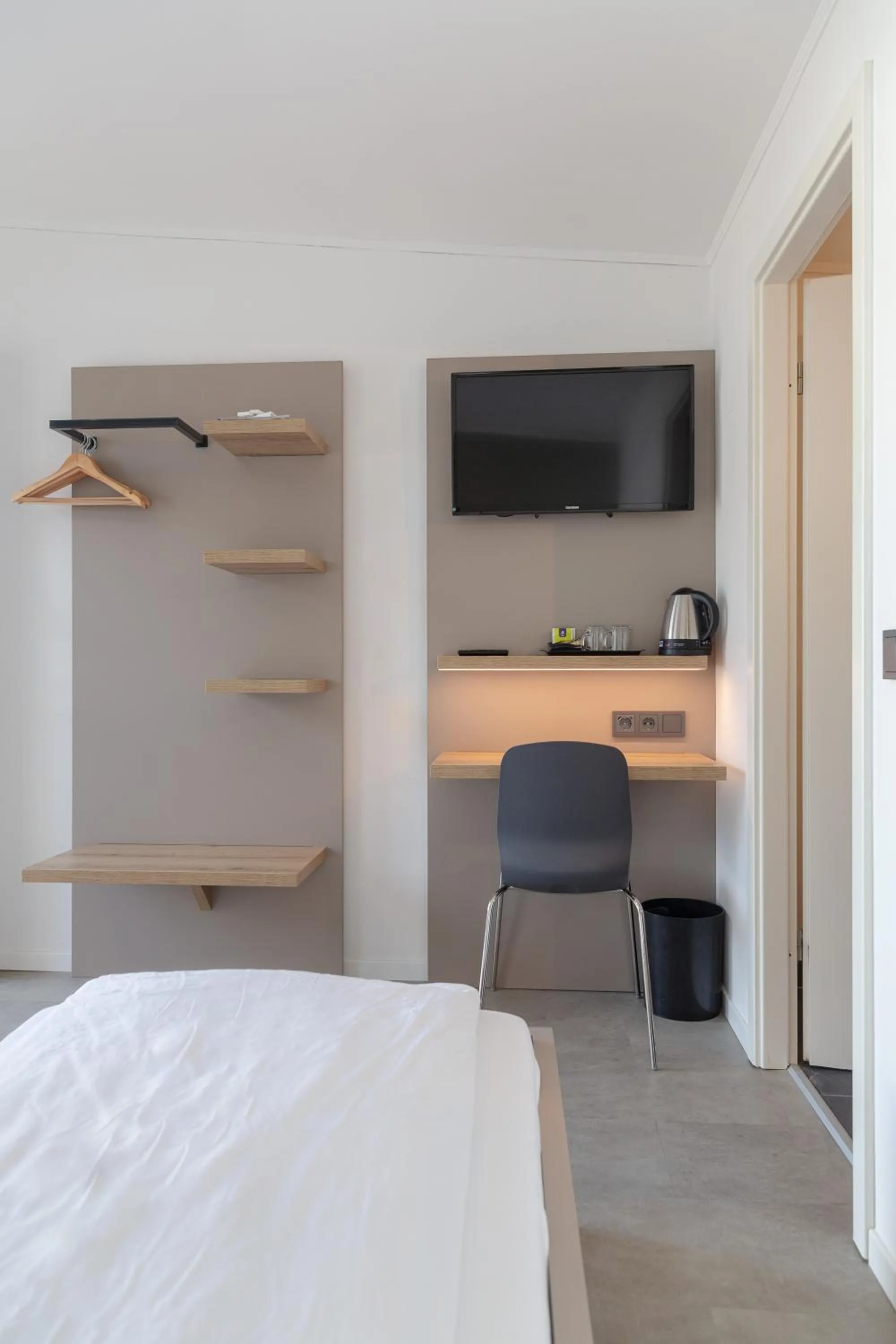 Decorative detail, Bed in Hotel Lüneburg Süd