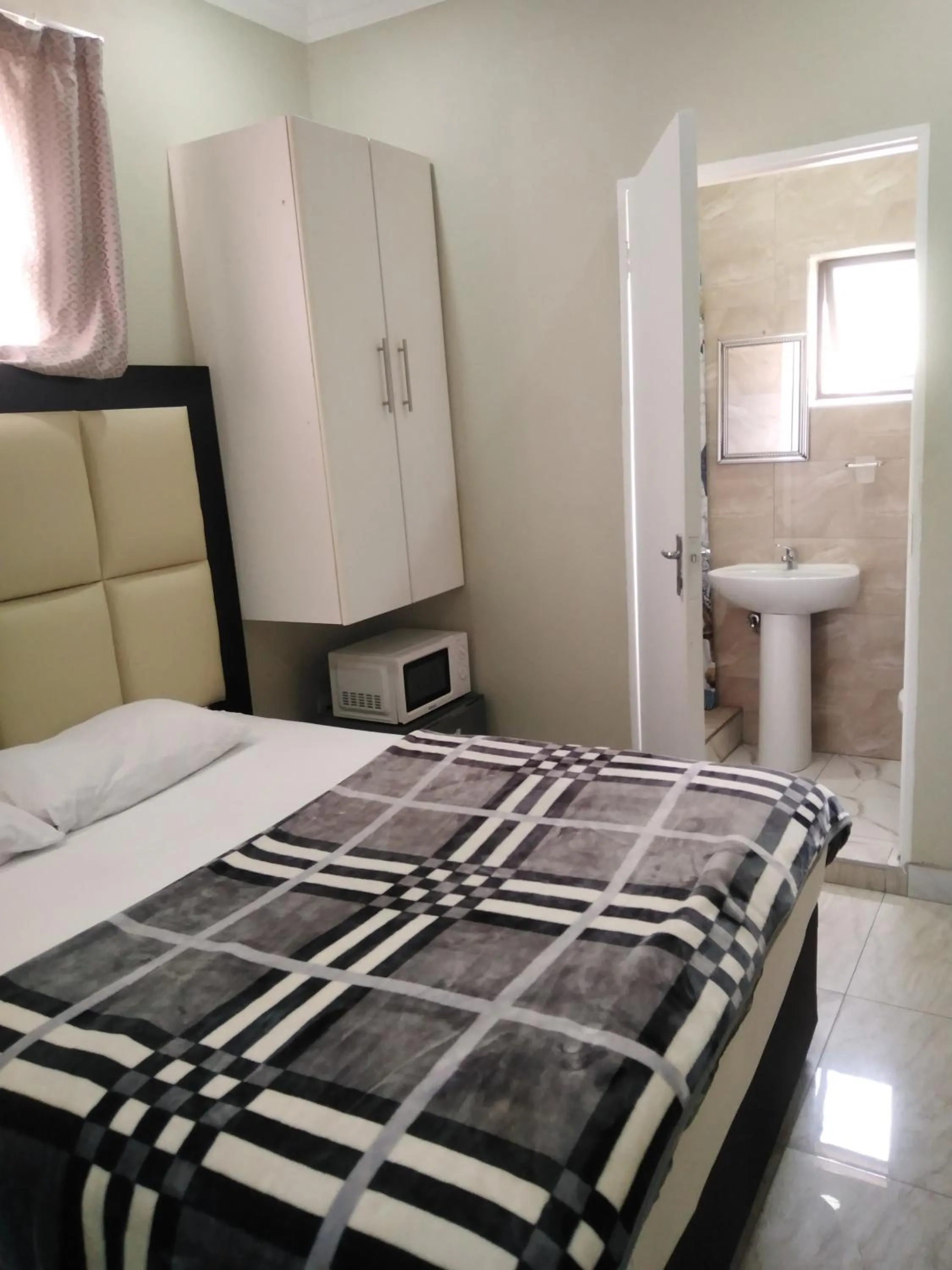 Bed in Classic-Lodge