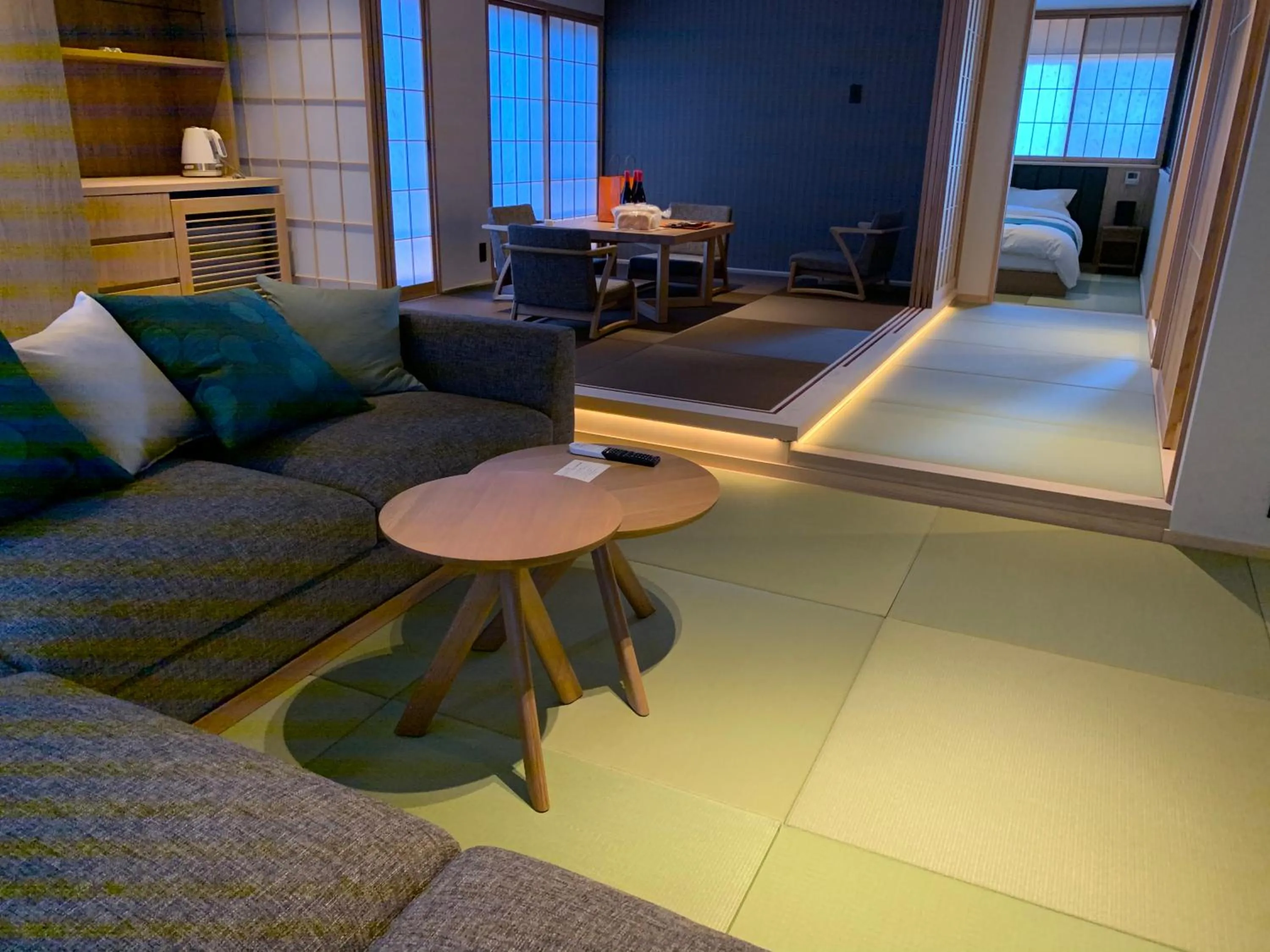 Living room in Ikeda Onsen Ryokan Tachikawa