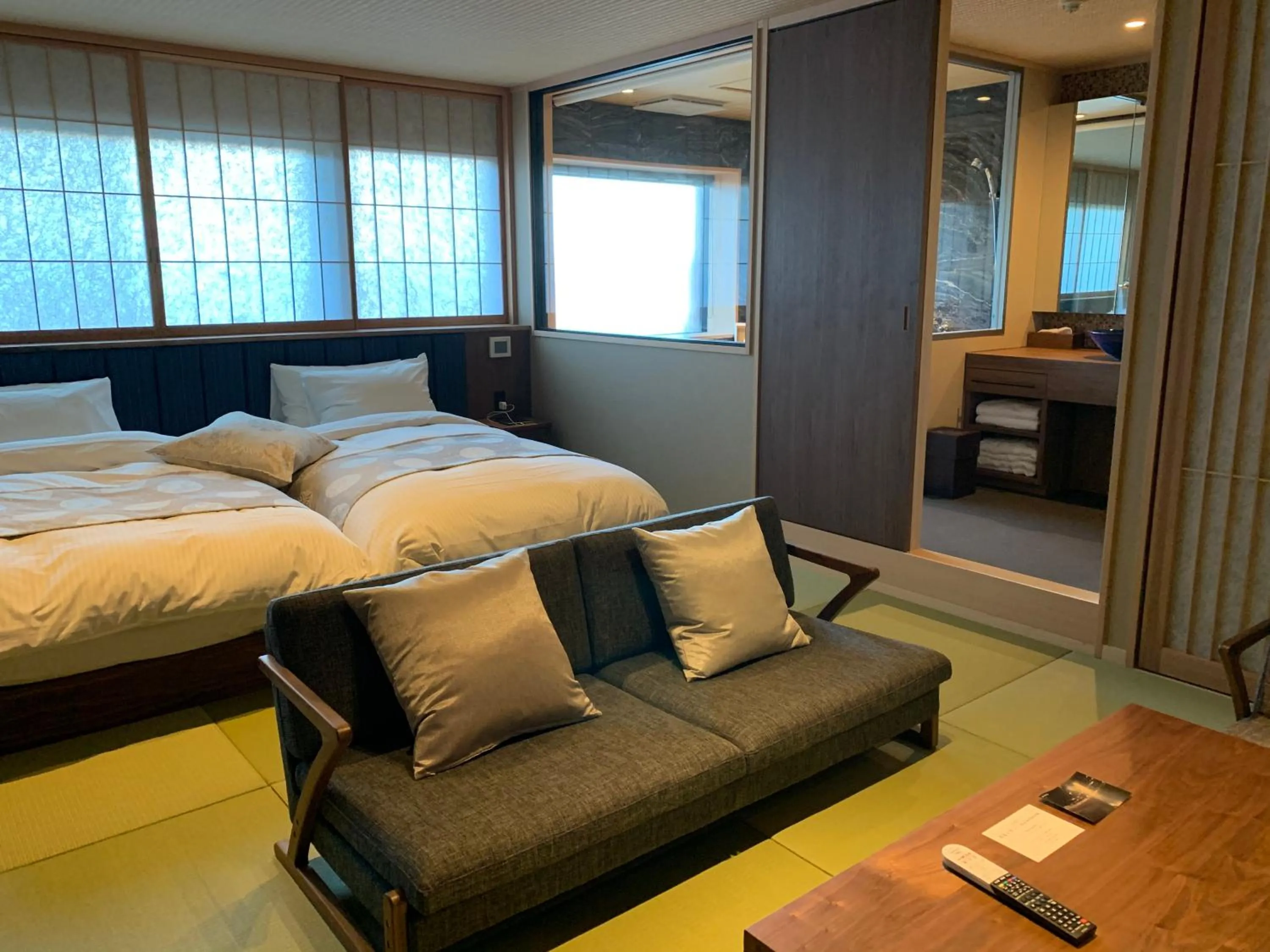 Bed in Ikeda Onsen Ryokan Tachikawa