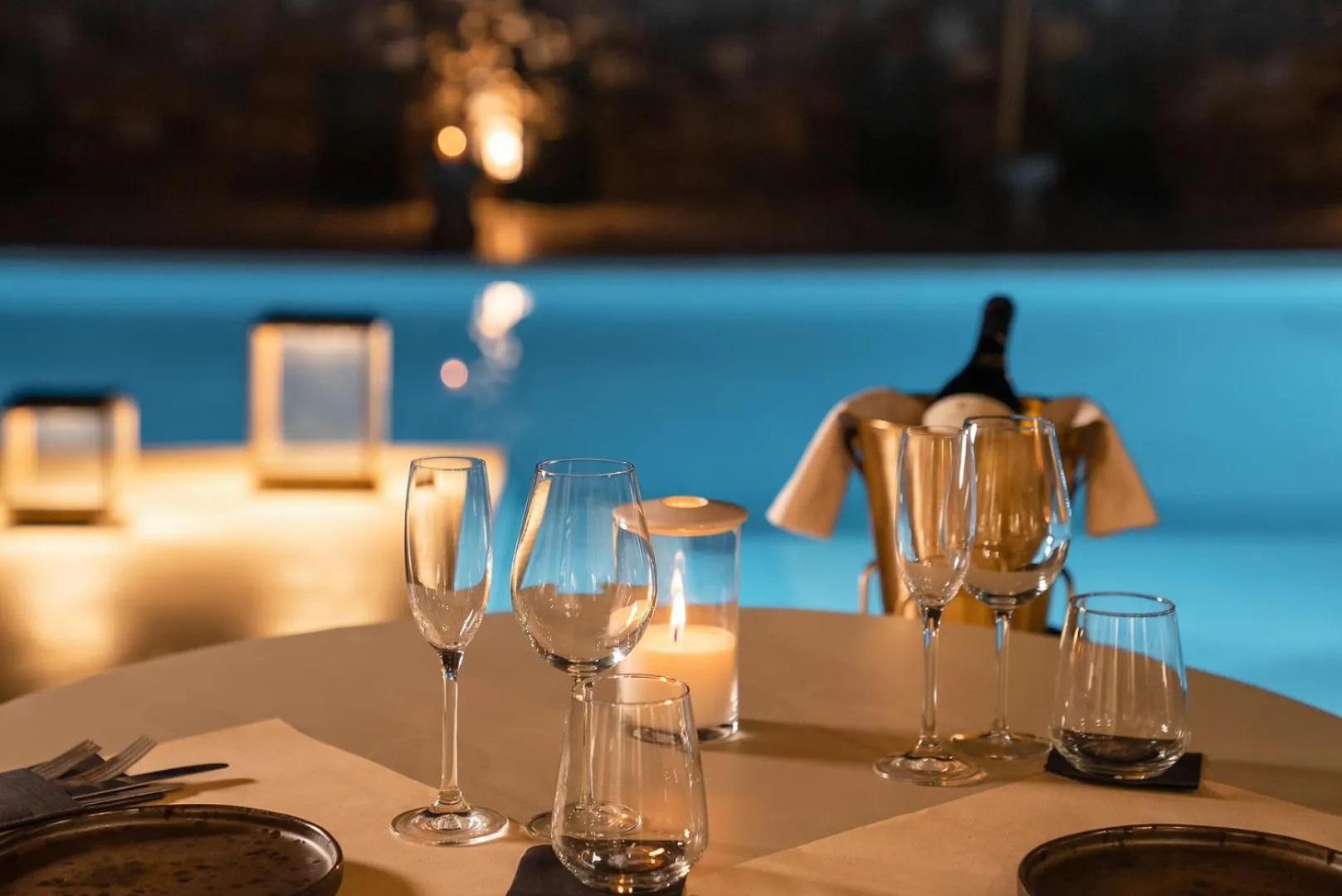 Restaurant/places to eat in Koukoumi Vegan Boutique Hotel