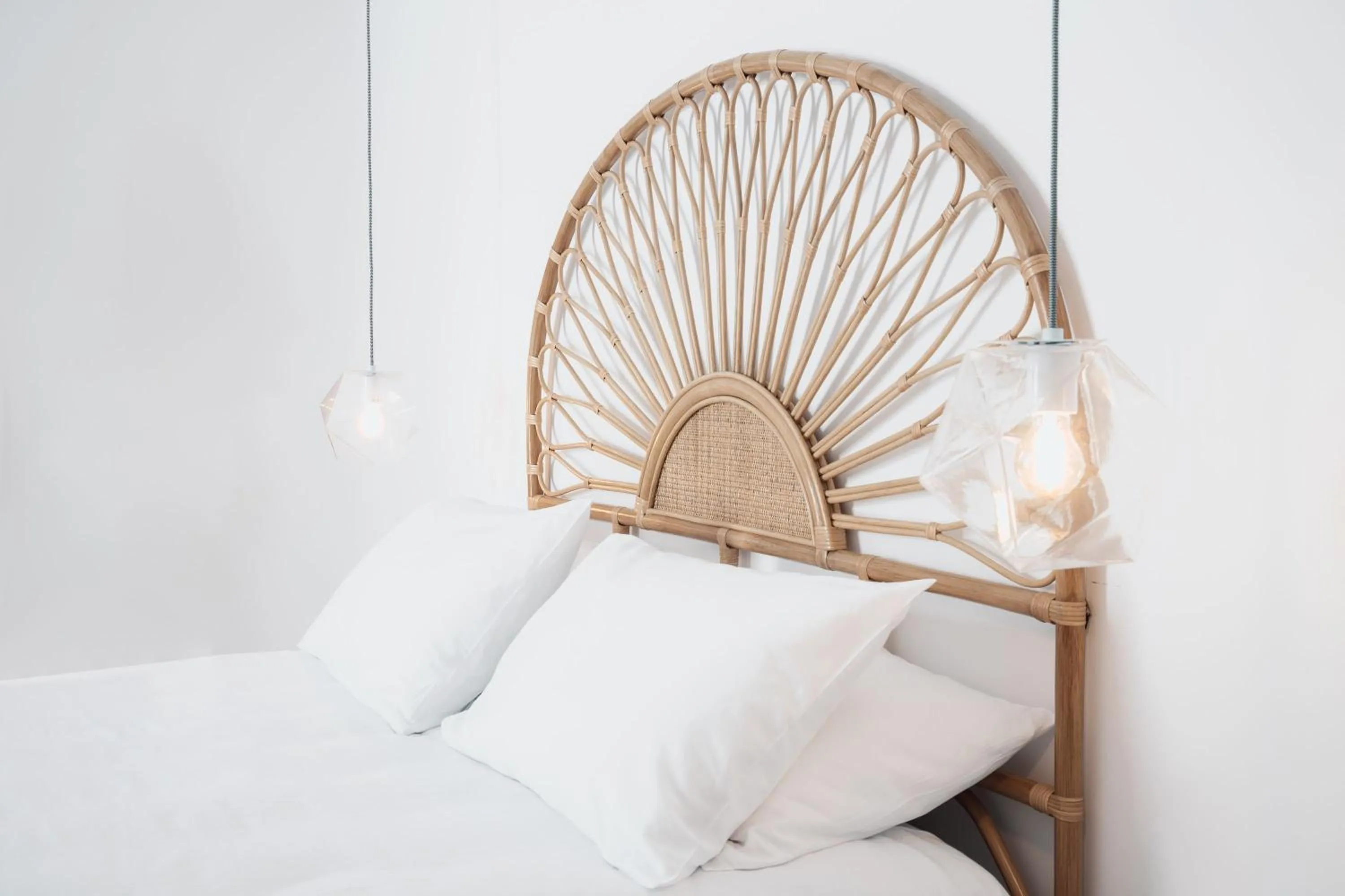 Bed in Koukoumi Vegan Boutique Hotel