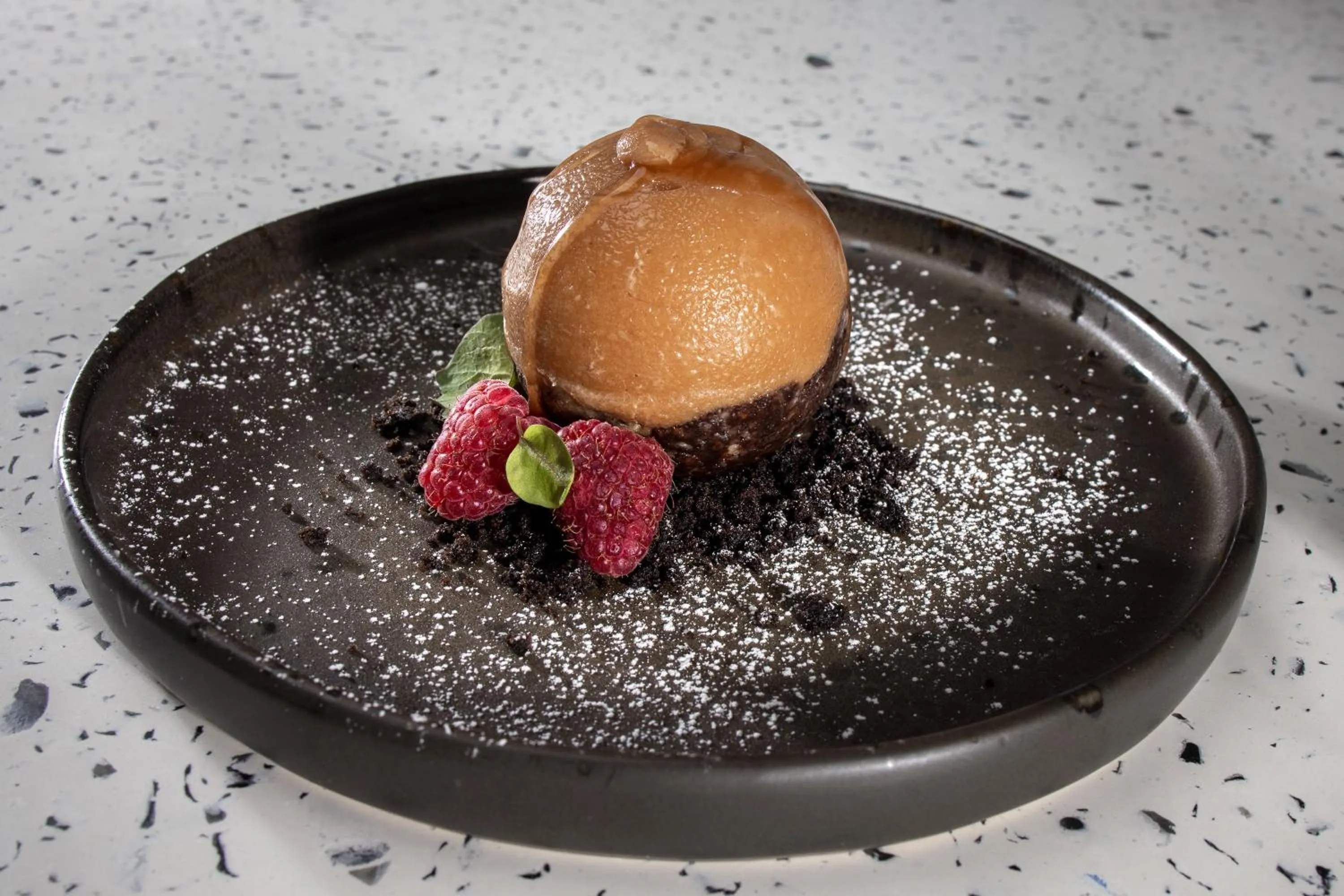 Restaurant/places to eat in Koukoumi Vegan Boutique Hotel