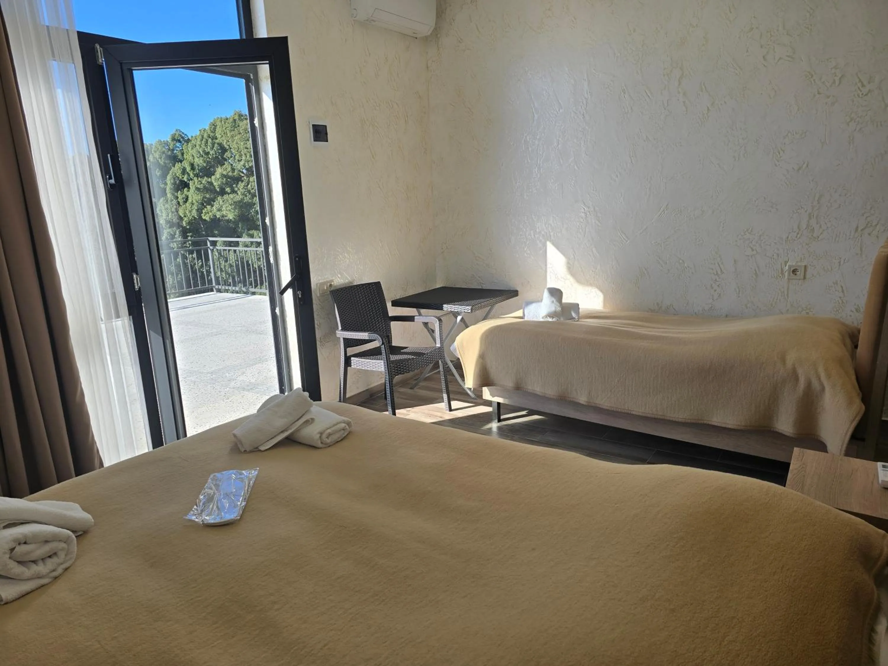 Bed in Green Cape Tower