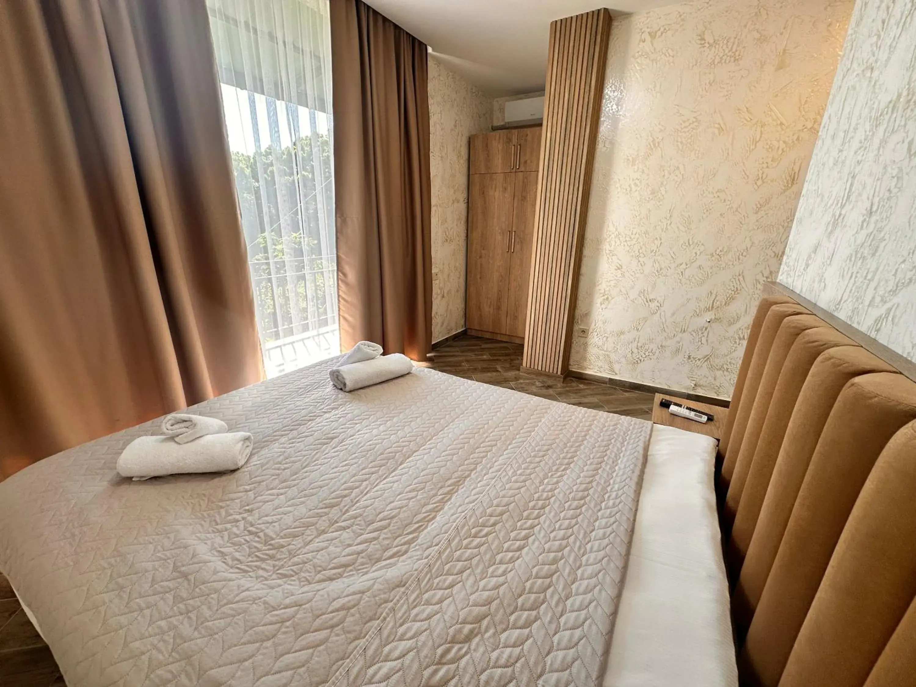 Double Room with Balcony and Sea View in Green Cape Tower Double Room with Balcony and Sea View in Green Cape Tower