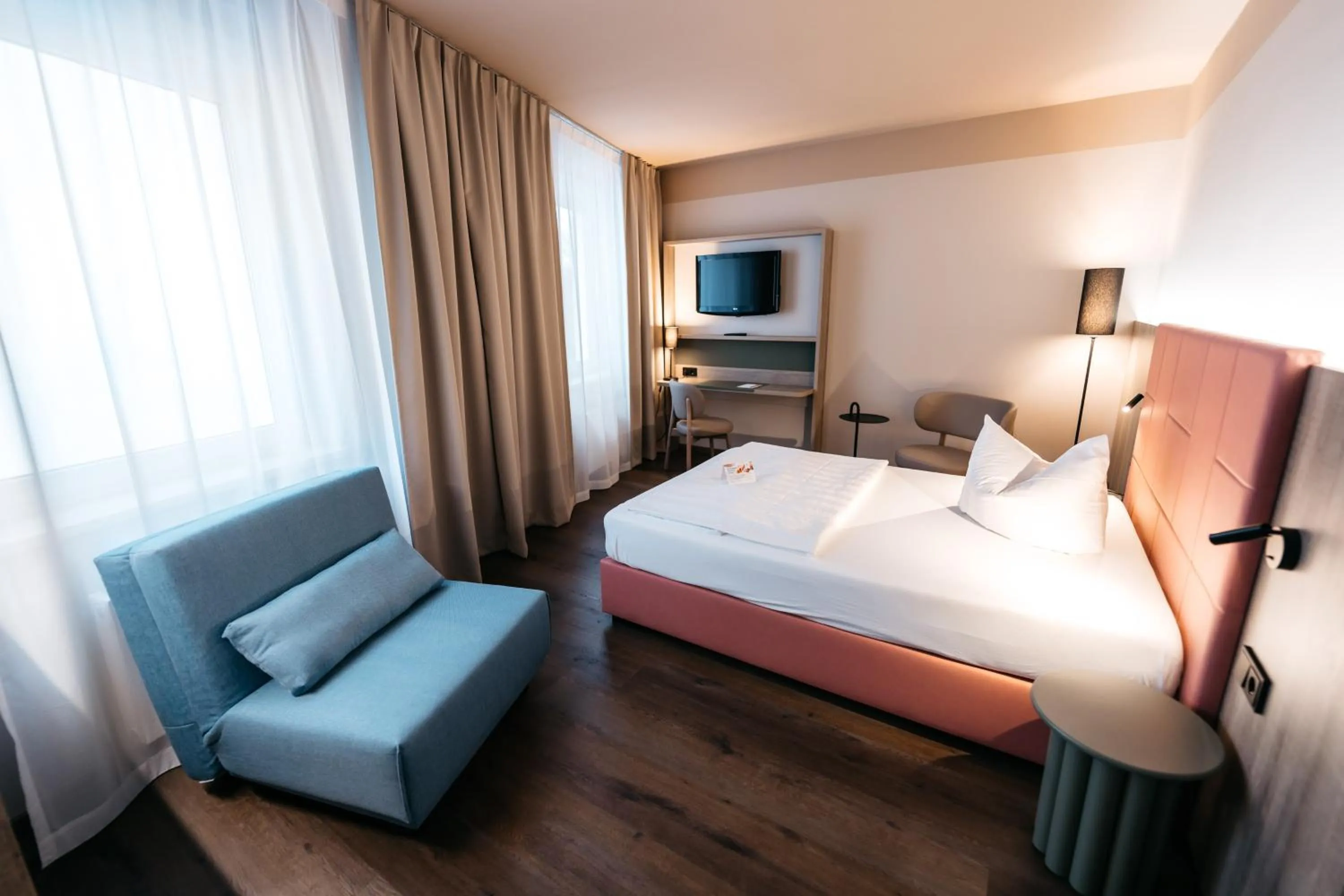 Photo of the whole room, Bed in City Park Hotel