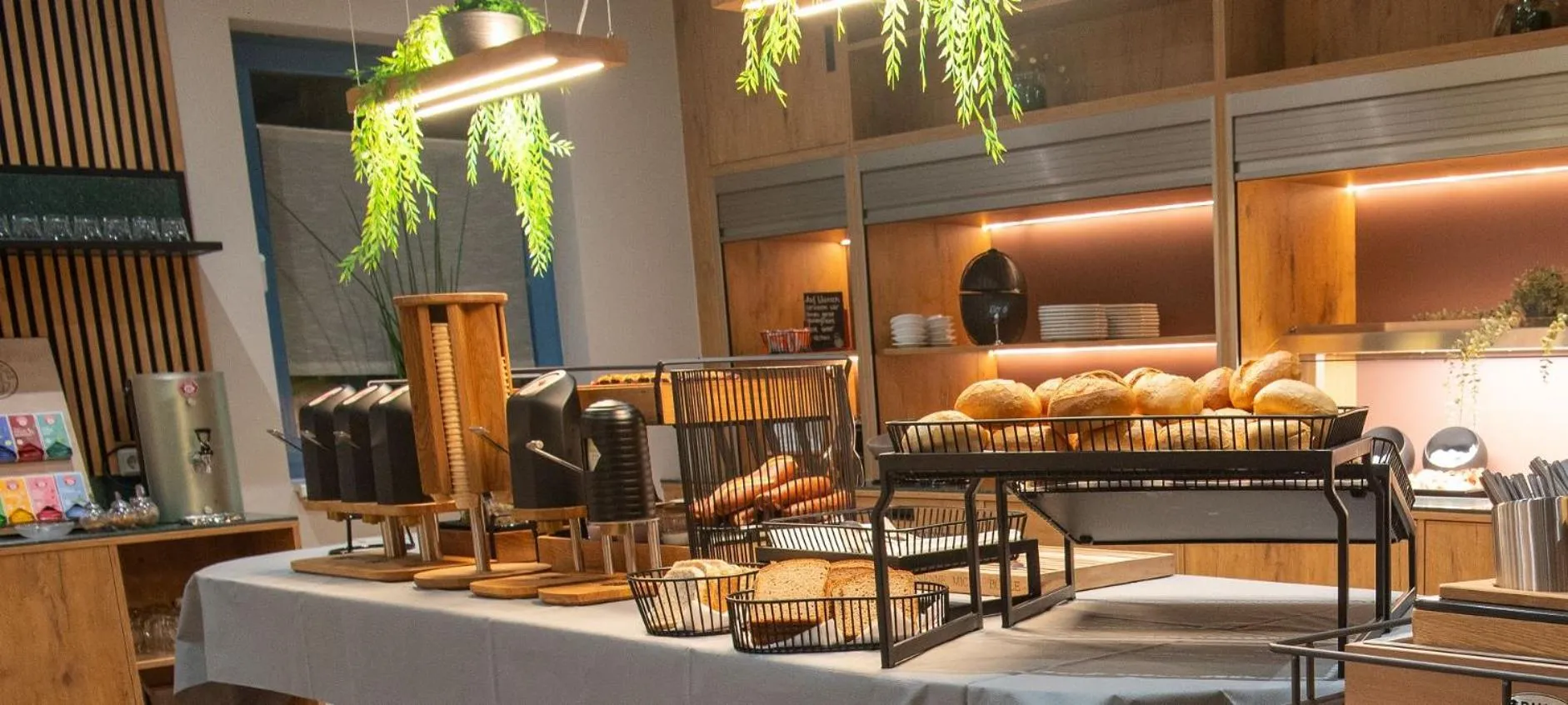 Breakfast in City Park Hotel