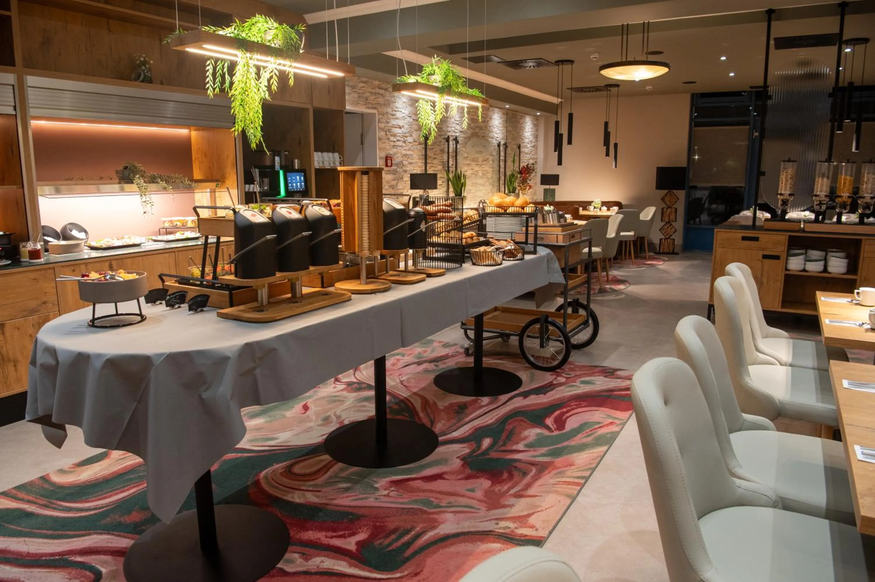 Breakfast in City Park Hotel