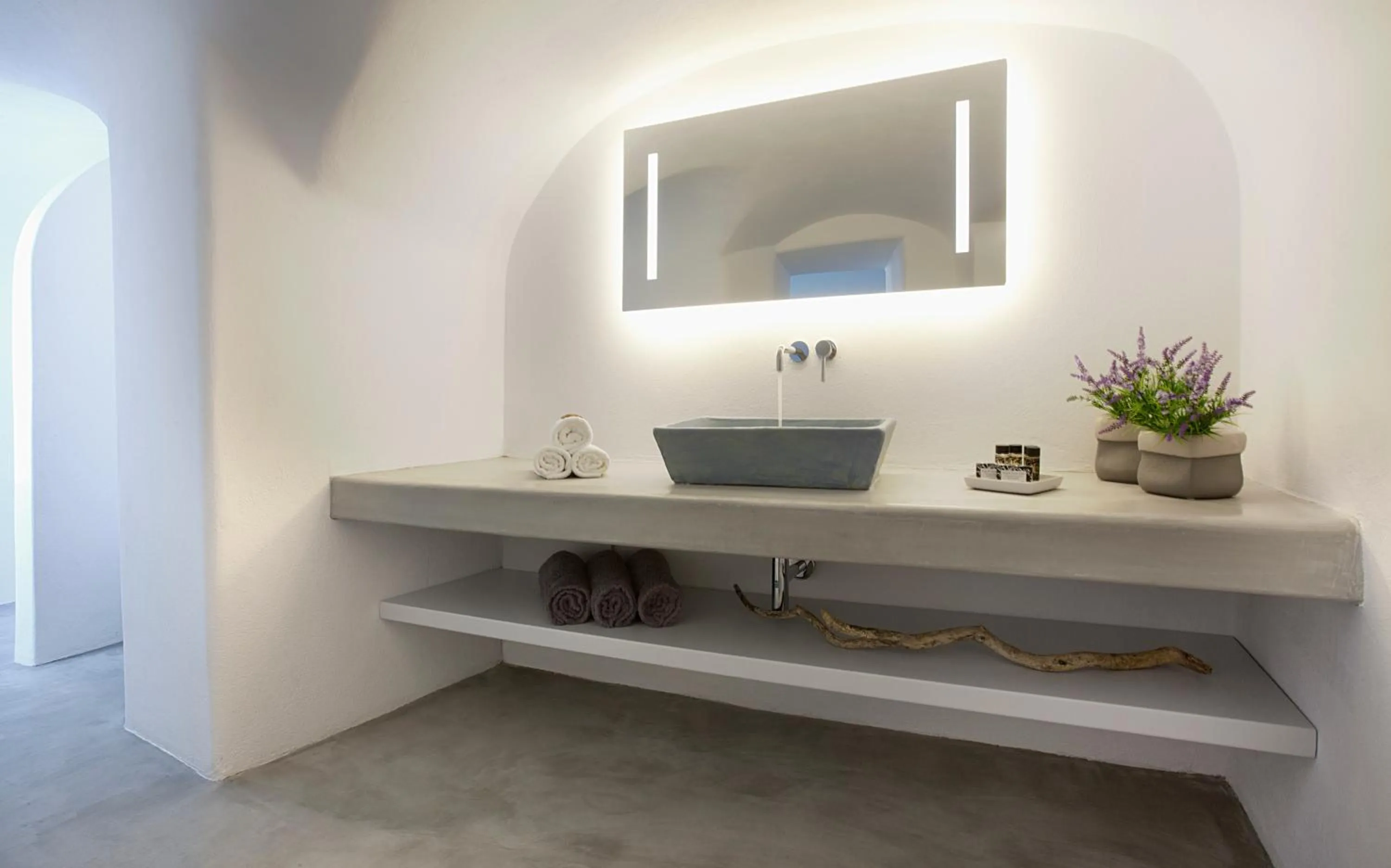 Bathroom in Anemolia Villa