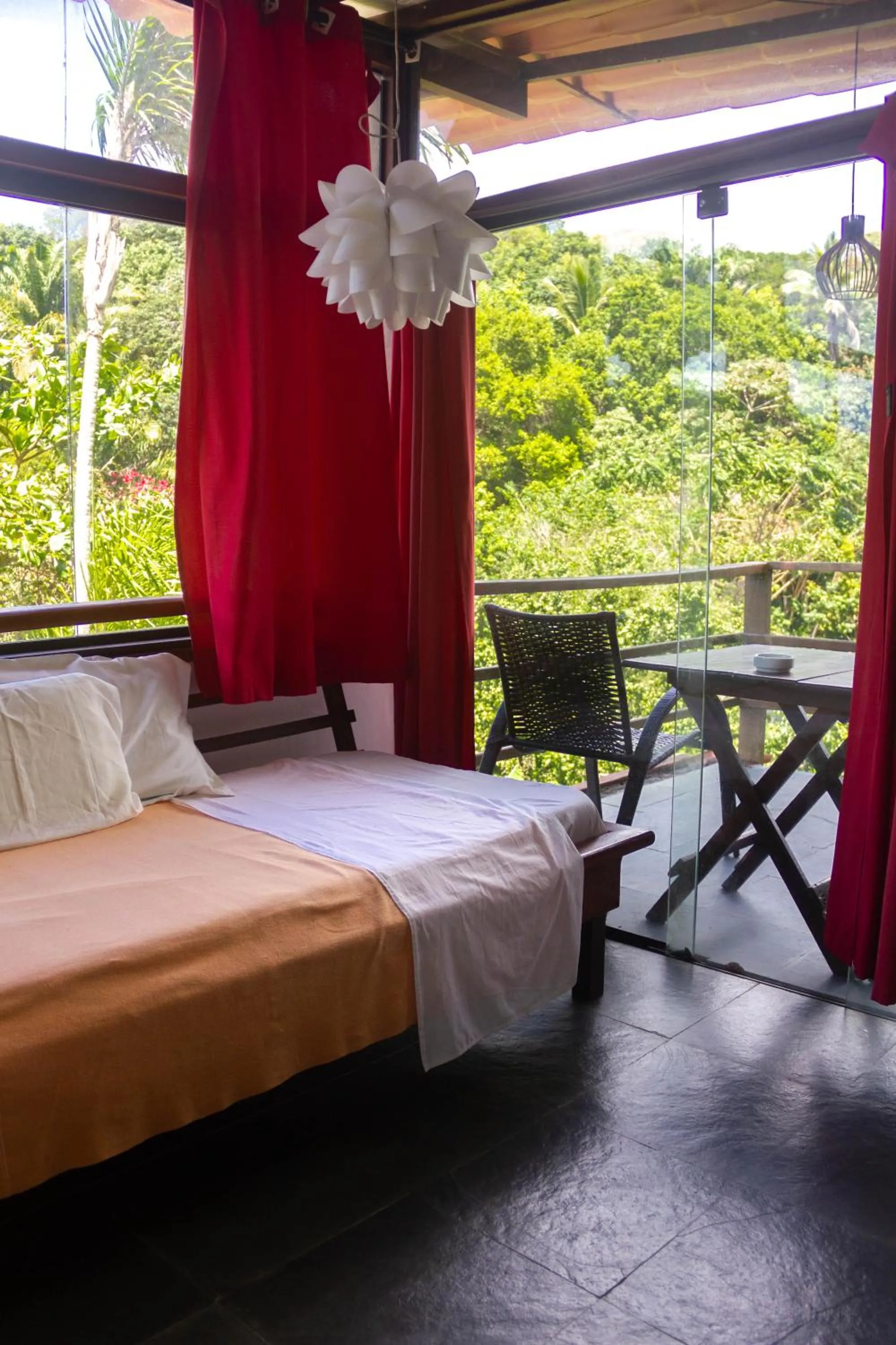 Garden view, Bed in Pousada Aquarela