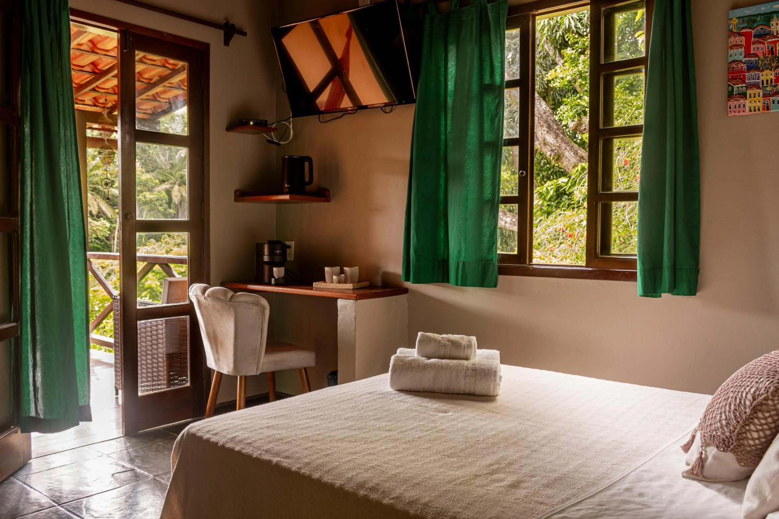 Photo of the whole room, Bed in Pousada Aquarela