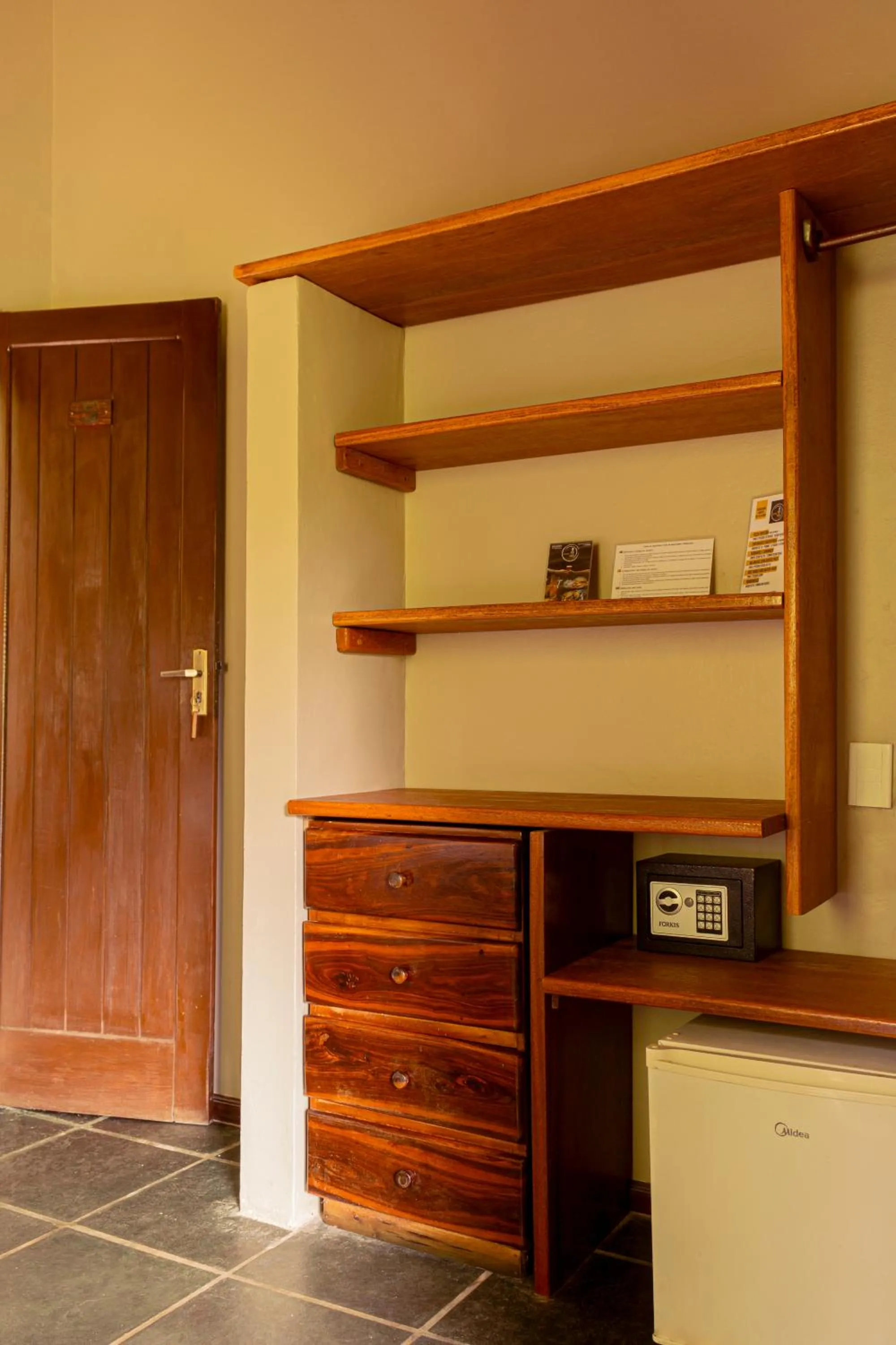 safe in Pousada Aquarela