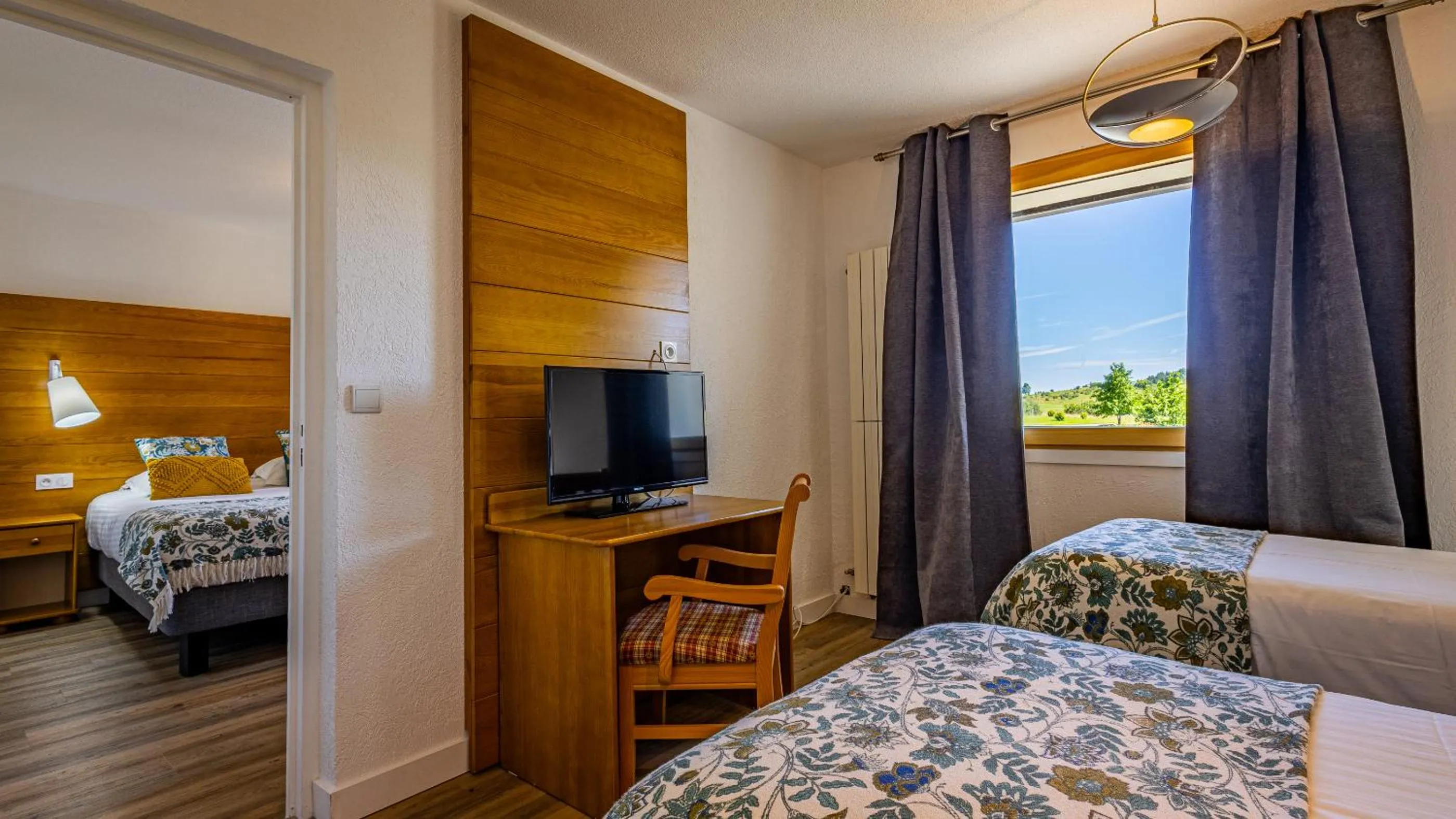 Bed in Hotel Lou Granva