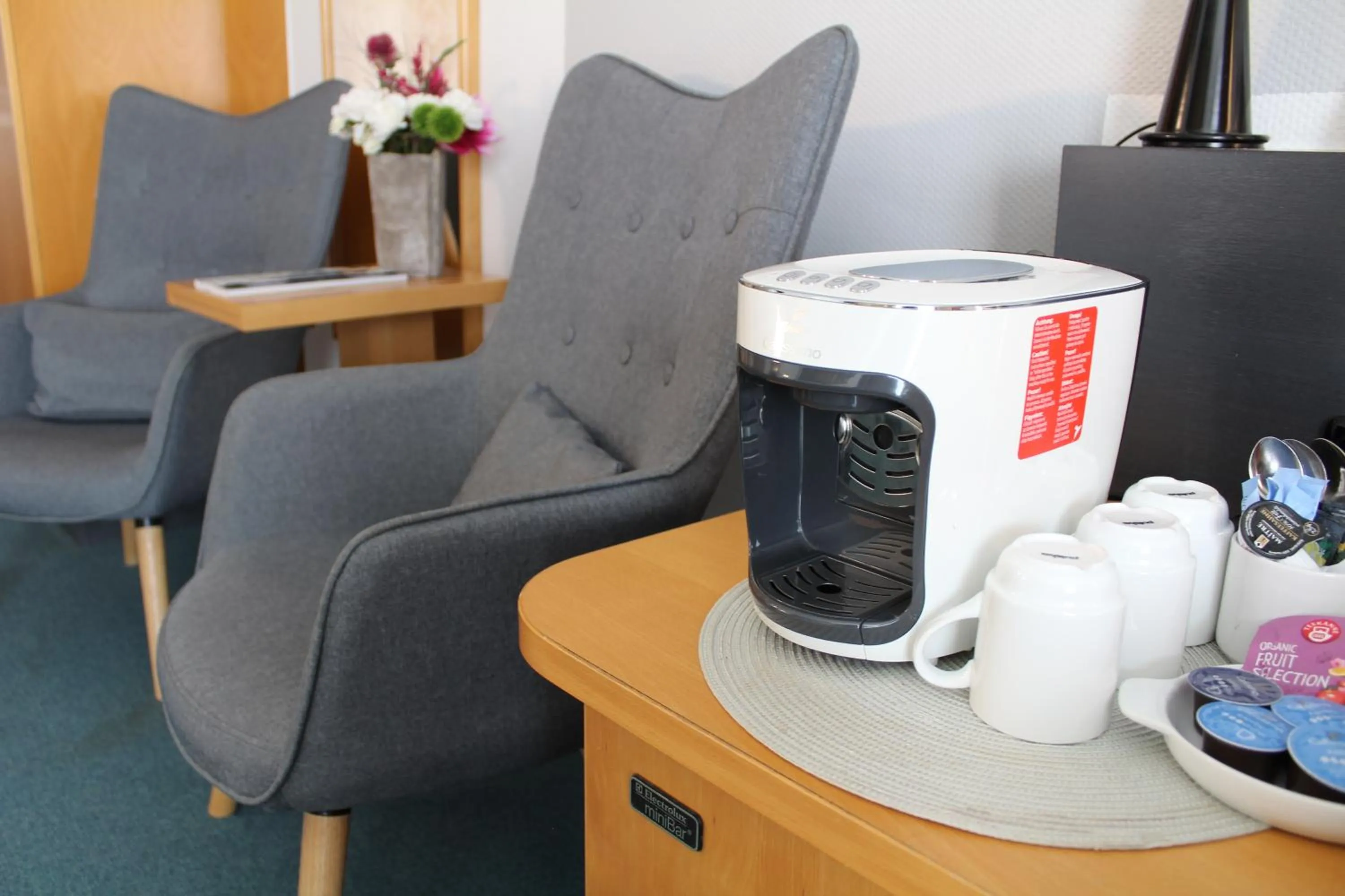 Coffee/tea facilities in H+ Hotel Erfurt