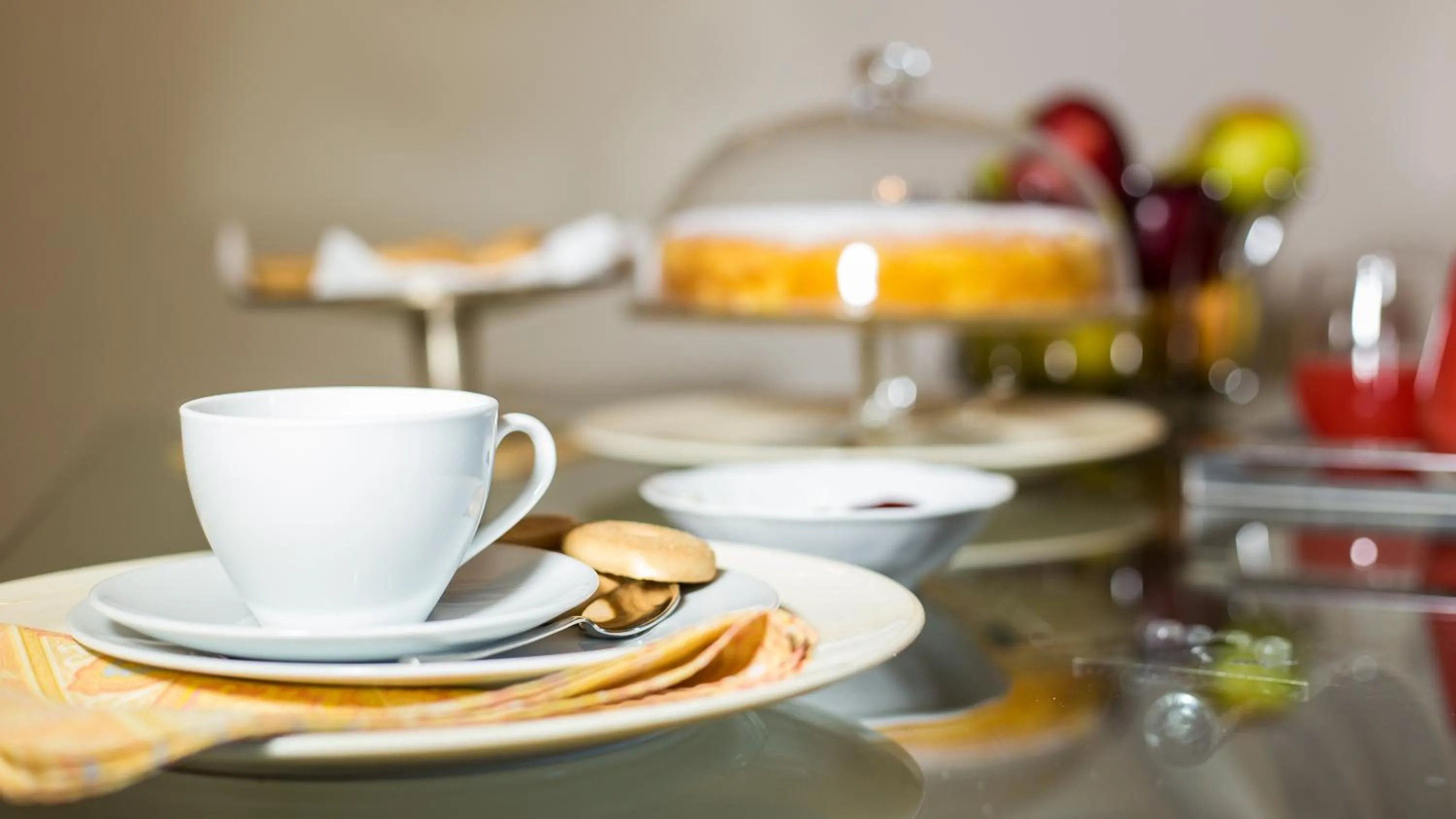 Communal lounge/ TV room in La Terrazza