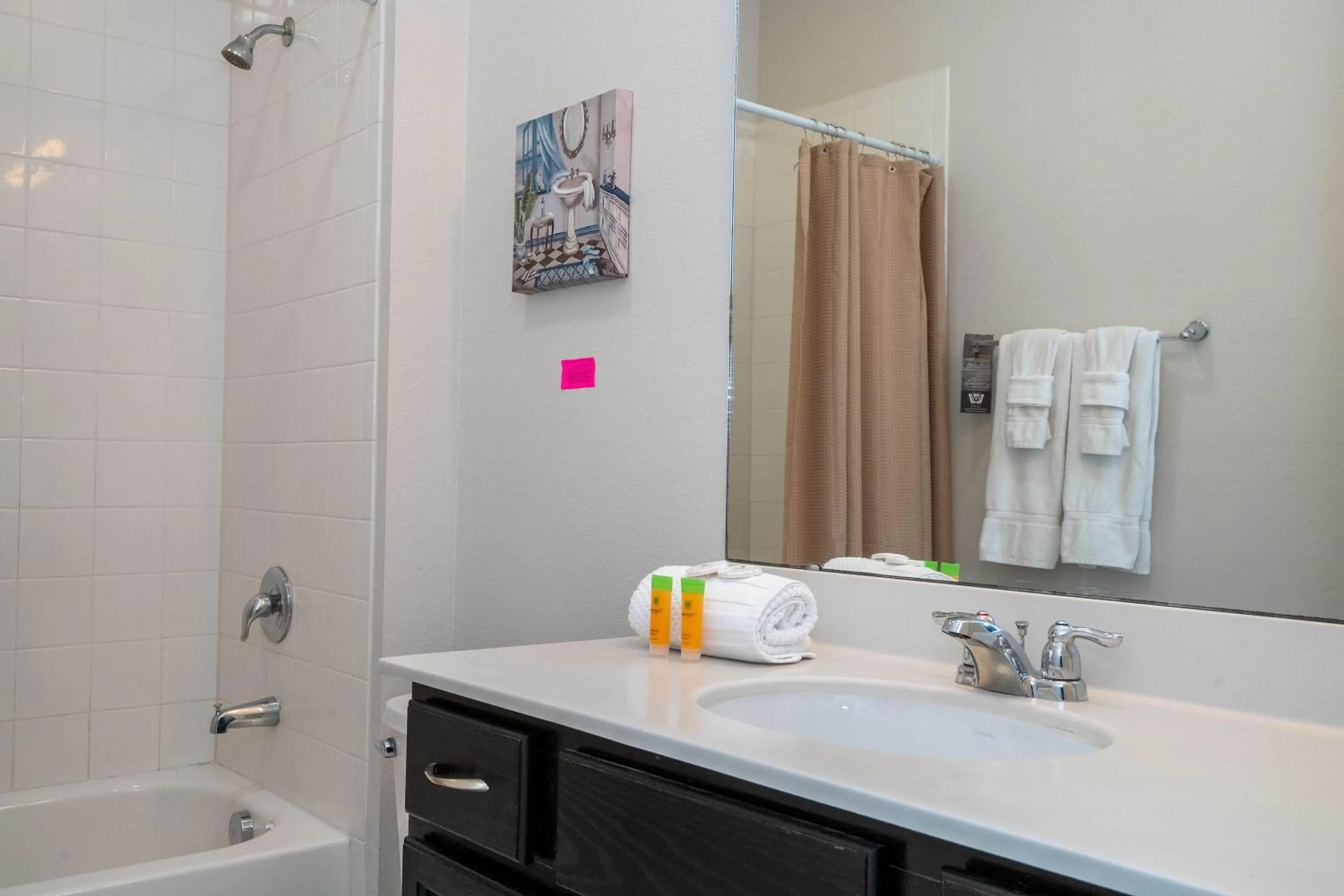 Family Friendly Four Bedroom w/ Pool @SolaraResort 1517