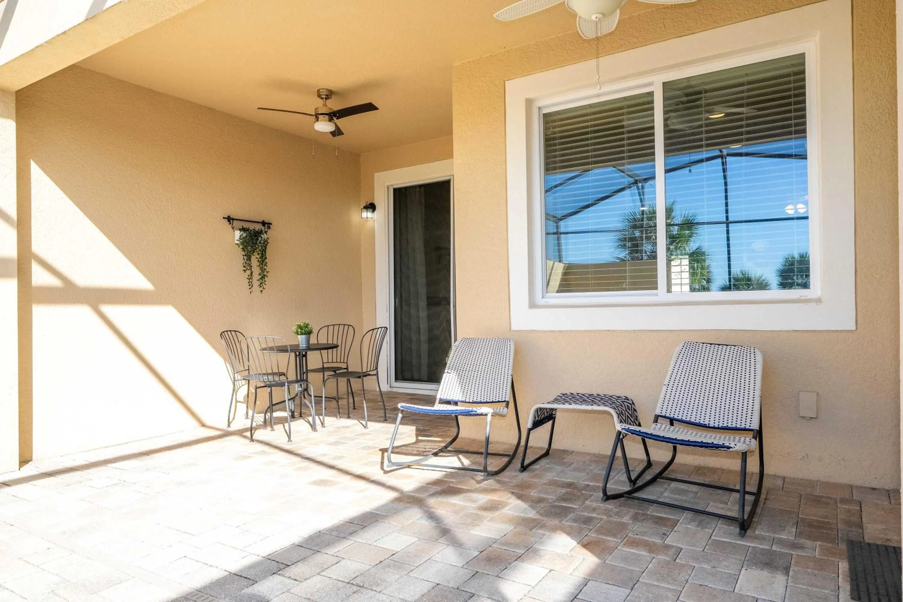 Family Friendly Four Bedroom w/ Pool @SolaraResort 1517