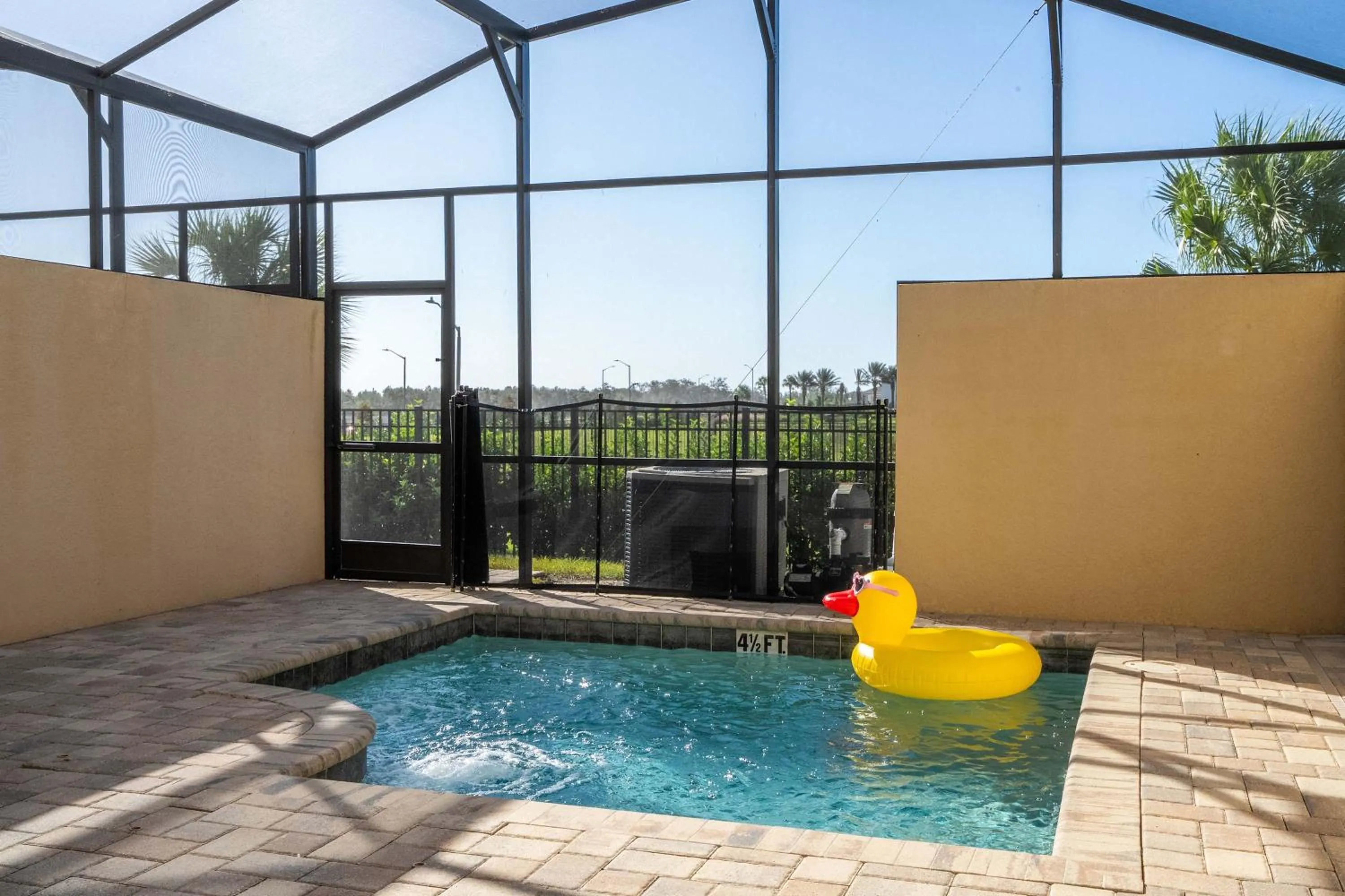 Family Friendly Four Bedroom w/ Pool @SolaraResort 1517