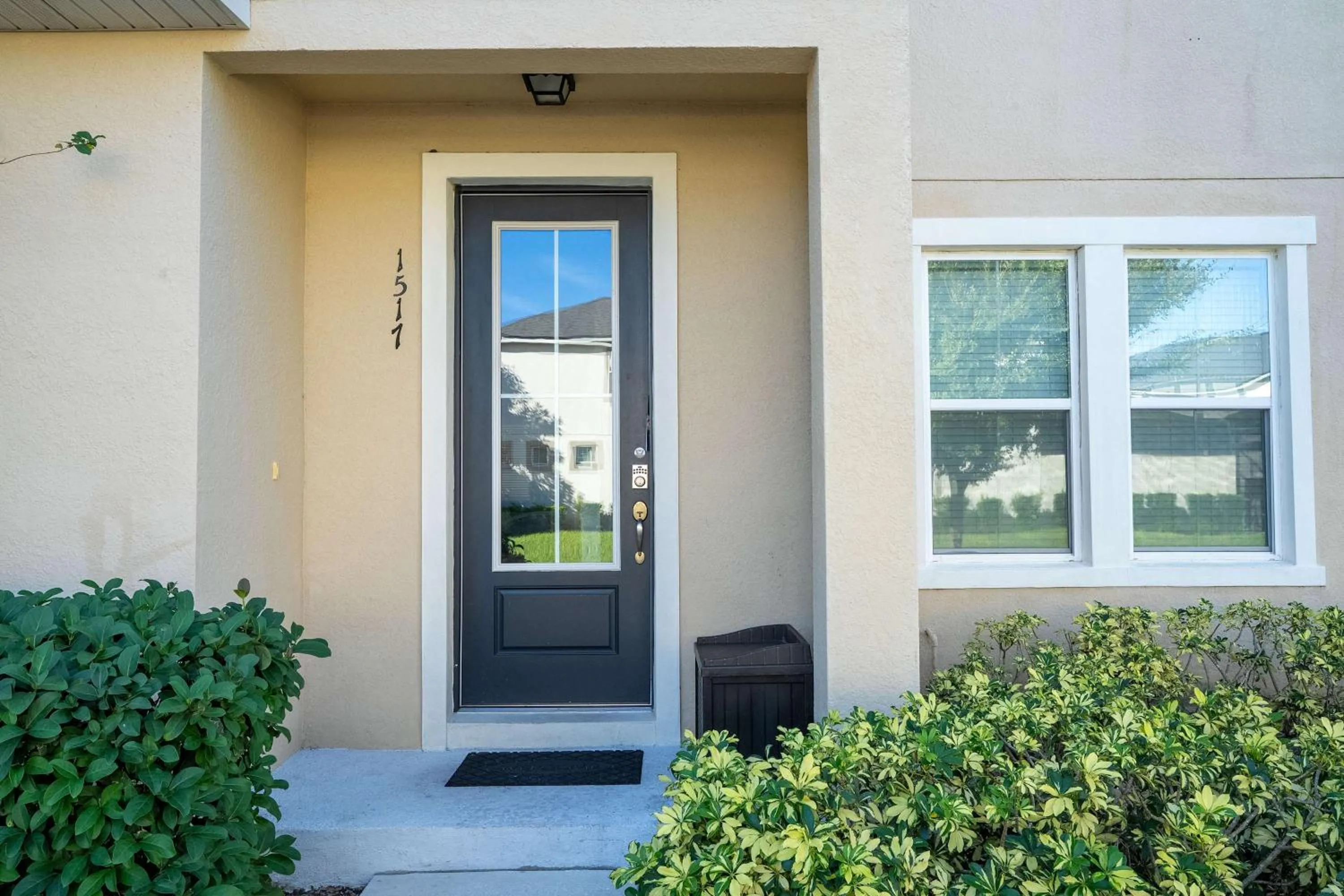 Family Friendly Four Bedroom w/ Pool @SolaraResort 1517