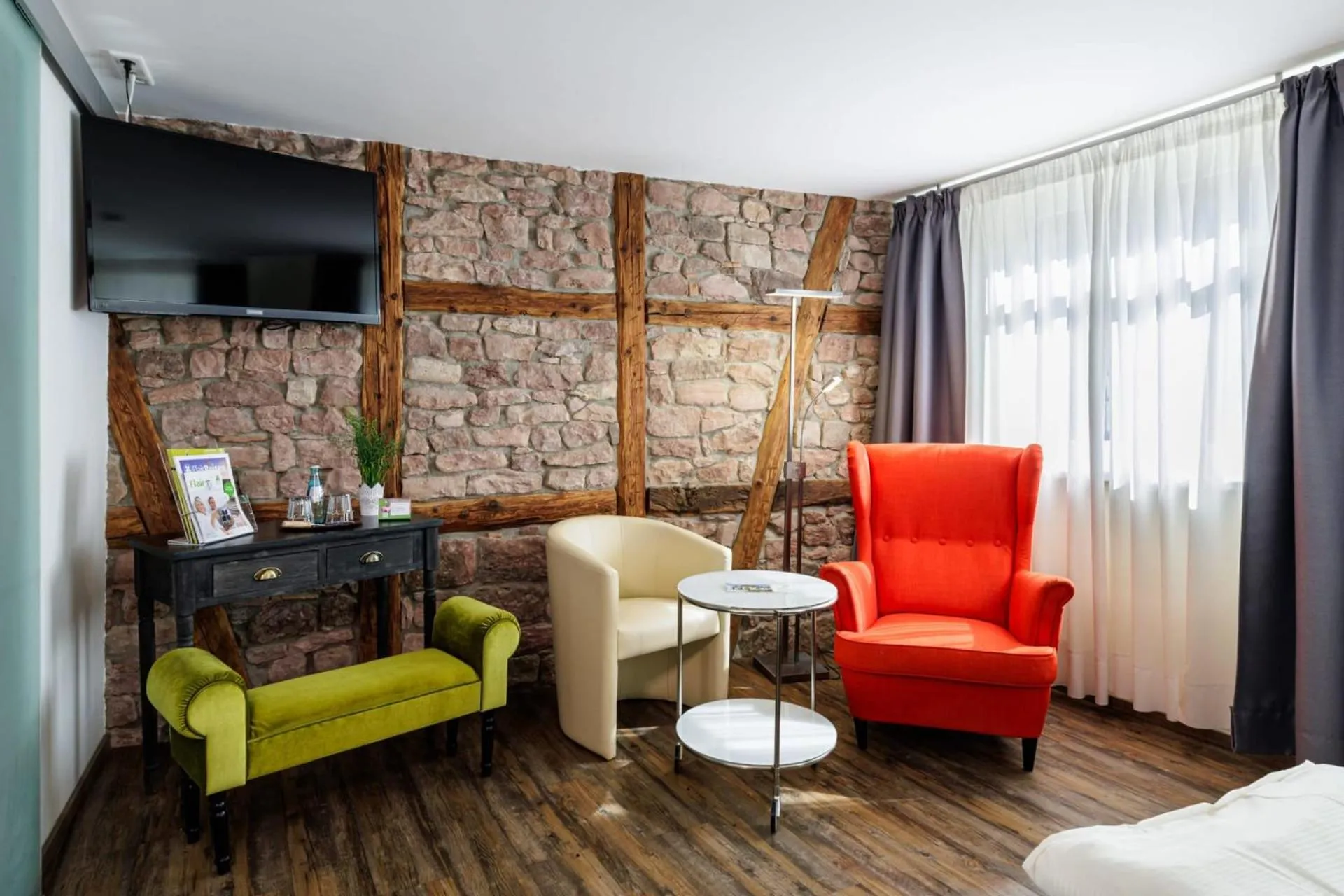 TV and multimedia in Flair Hotel Hopfengarten